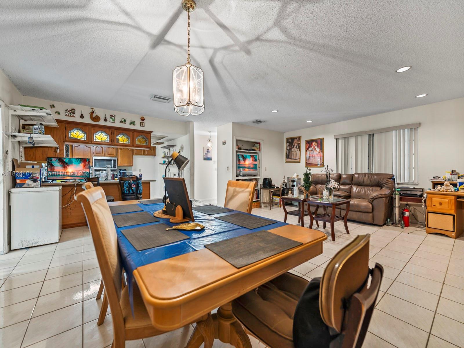 Palmetto Bay, Florida, 33157, United States, 3 Bedrooms Bedrooms, ,3 BathroomsBathrooms,Residential,For Sale,1867576