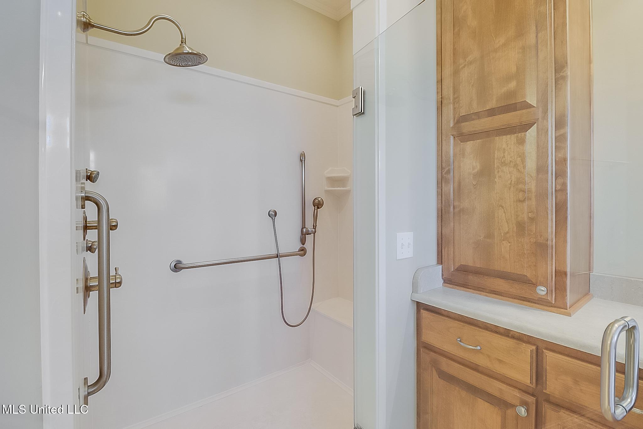 19910 Red Oak Road, Saucier, Mississippi, 39574, United States, 4 Bedrooms Bedrooms, ,3 BathroomsBathrooms,Residential,For Sale,19910 Red Oak Road,1668968