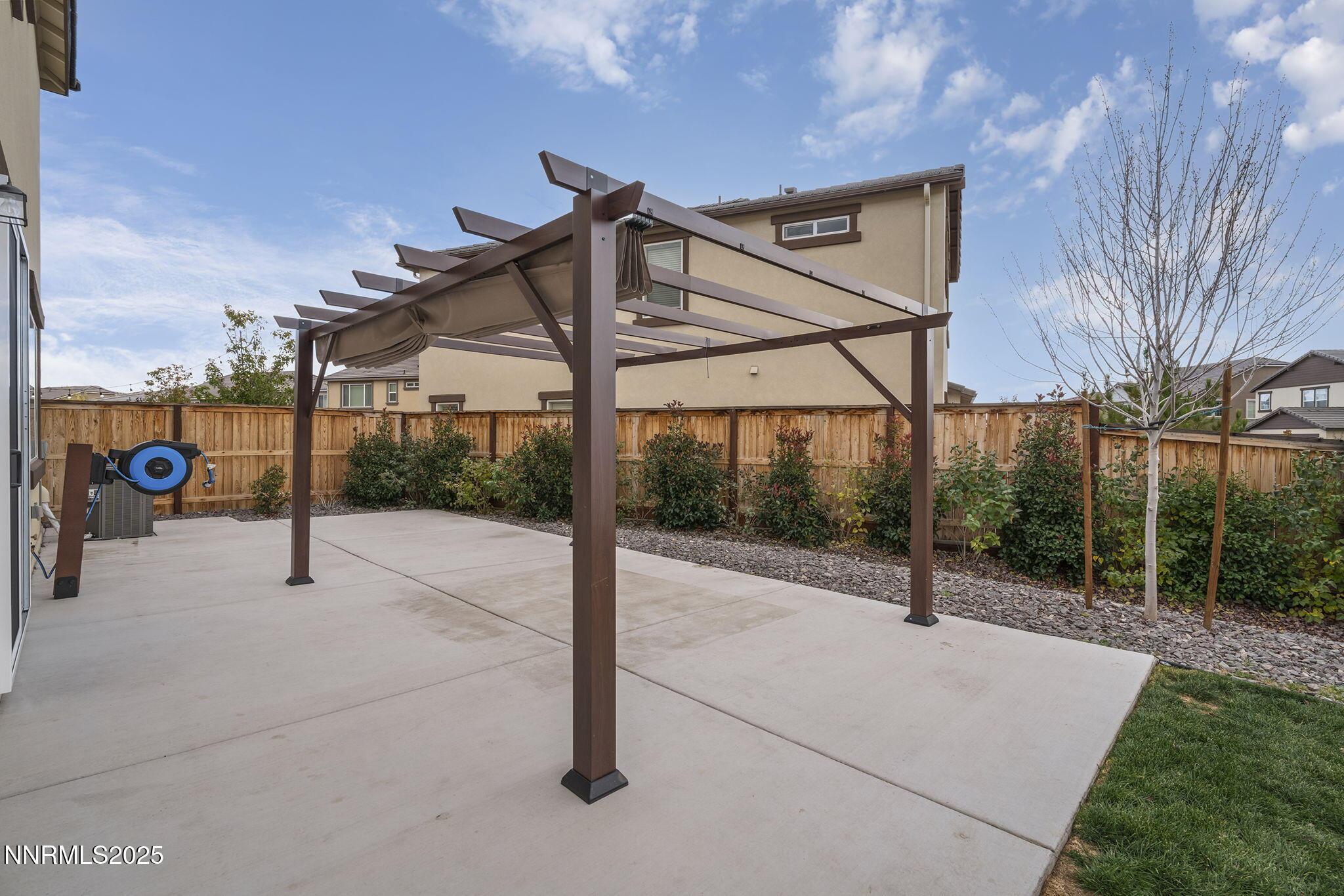 Sparks, Nevada, 89436, United States, 4 Bedrooms Bedrooms, ,3 BathroomsBathrooms,Residential,For Sale,1987586