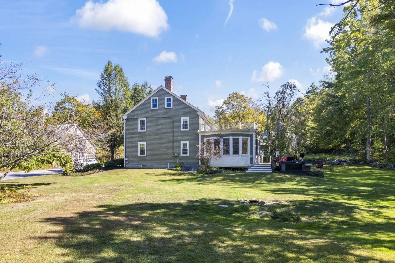 Barrington, New Hampshire, 03825, United States, 4 Bedrooms Bedrooms, ,3 BathroomsBathrooms,Residential,For Sale,1984390