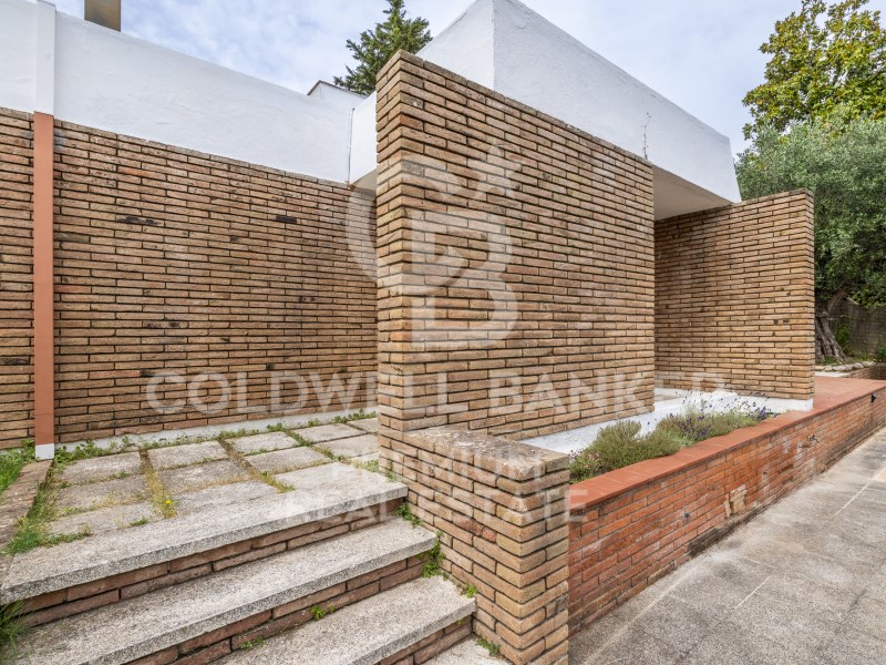 Cerdanyola del Vallès, Catalonia, ES, 4 Bedrooms Bedrooms, ,3 BathroomsBathrooms,Residential,For Sale,1856744