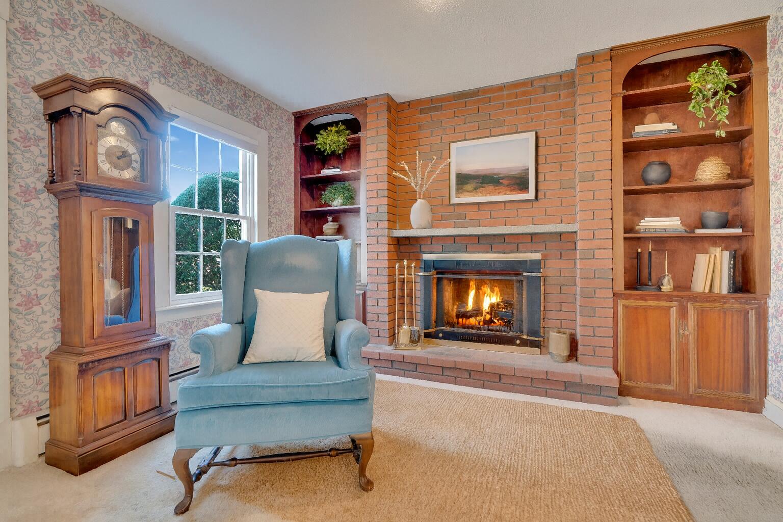 Biddeford, Maine, 04005, United States, 4 Bedrooms Bedrooms, ,2 BathroomsBathrooms,Residential,For Sale,1998354