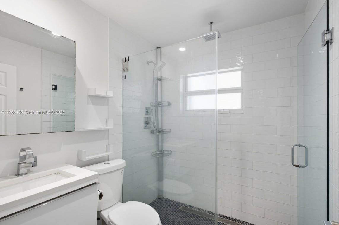 Miami, Florida, 33125, United States, 2 Bedrooms Bedrooms, ,1 BathroomBathrooms,Residential,For Sale,1954935