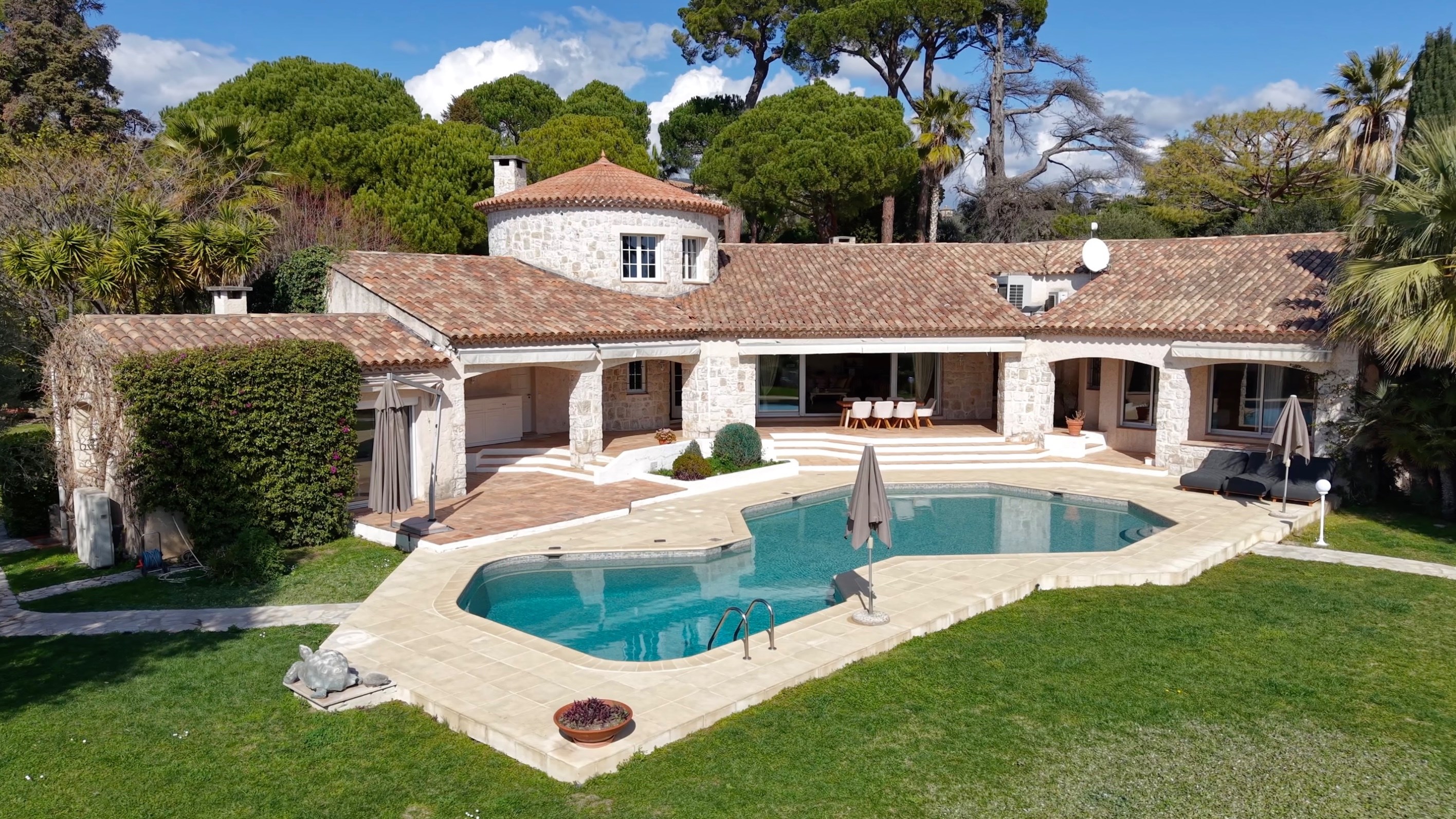  Nice Gairaut luxury villa with panoramic sea views and 4,850 sqm grounds - 物件實景