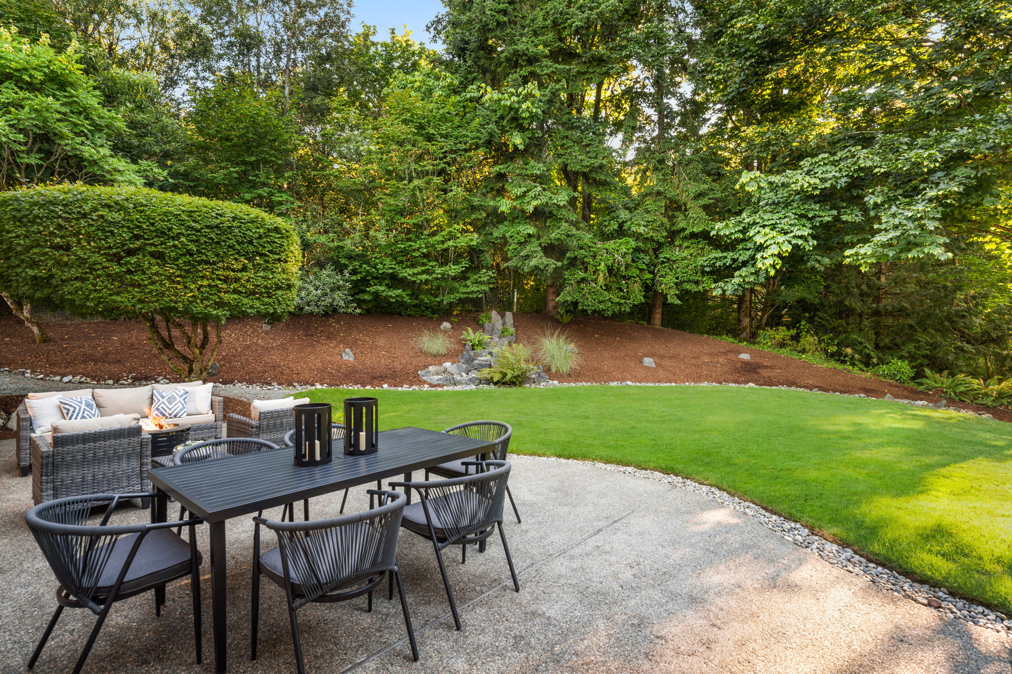 5593 178TH AVENUE SE, BELLEVUE, Washington, 98006, United States, 4 Bedrooms Bedrooms, ,3 BathroomsBathrooms,Residential,For Sale,5593 178TH AVENUE SE,1430847