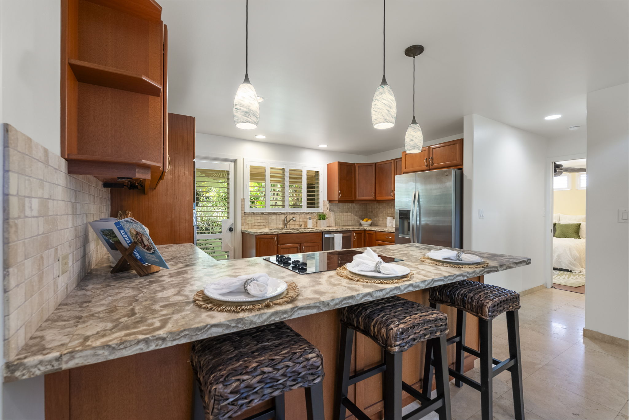 Kailua, Hawaii, 96734, United States, 6 Bedrooms Bedrooms, ,4 BathroomsBathrooms,Residential,For Sale,1981977