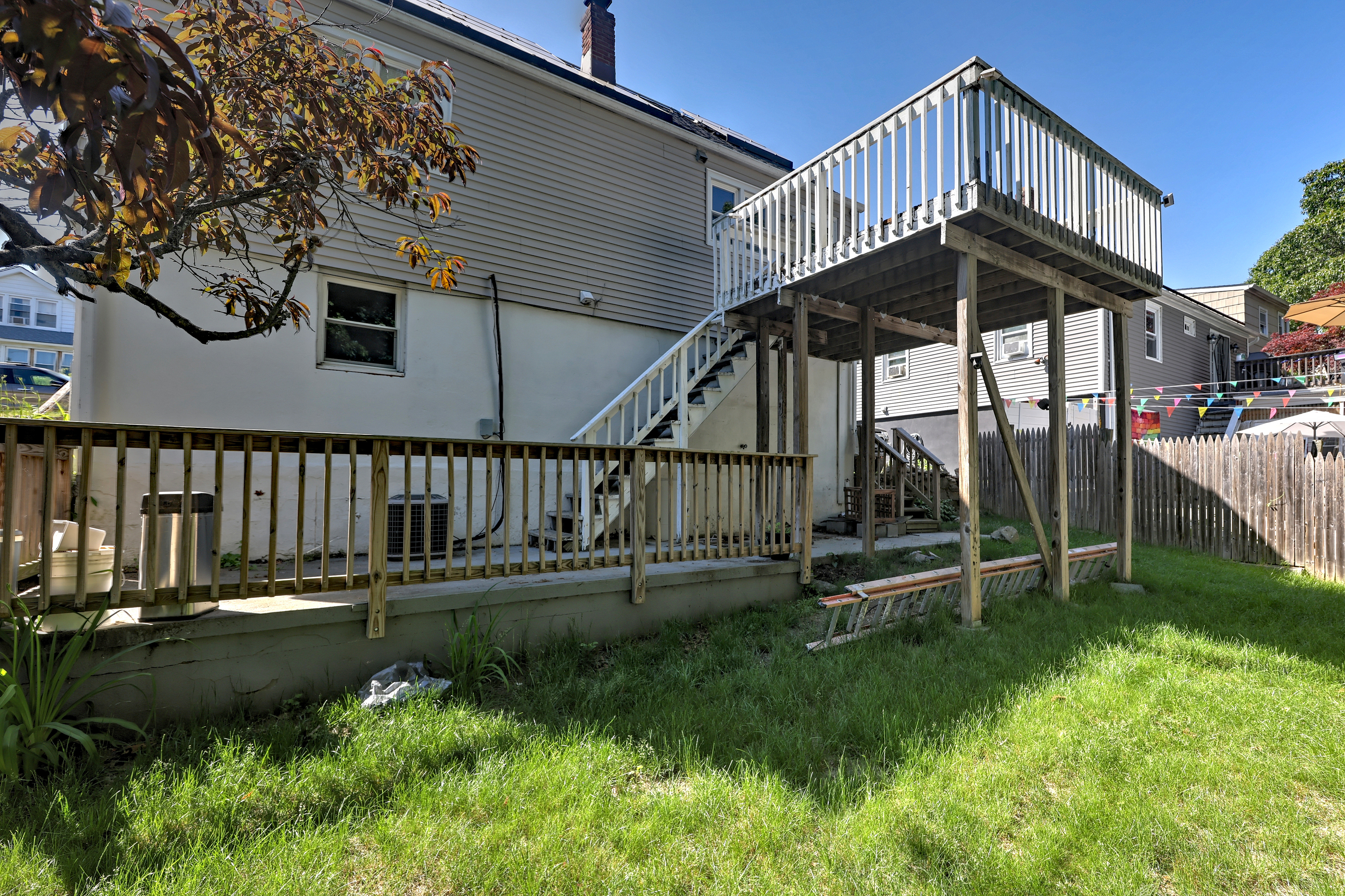  Spacious Cape-Style Home in the Desirable North End - 物件實景