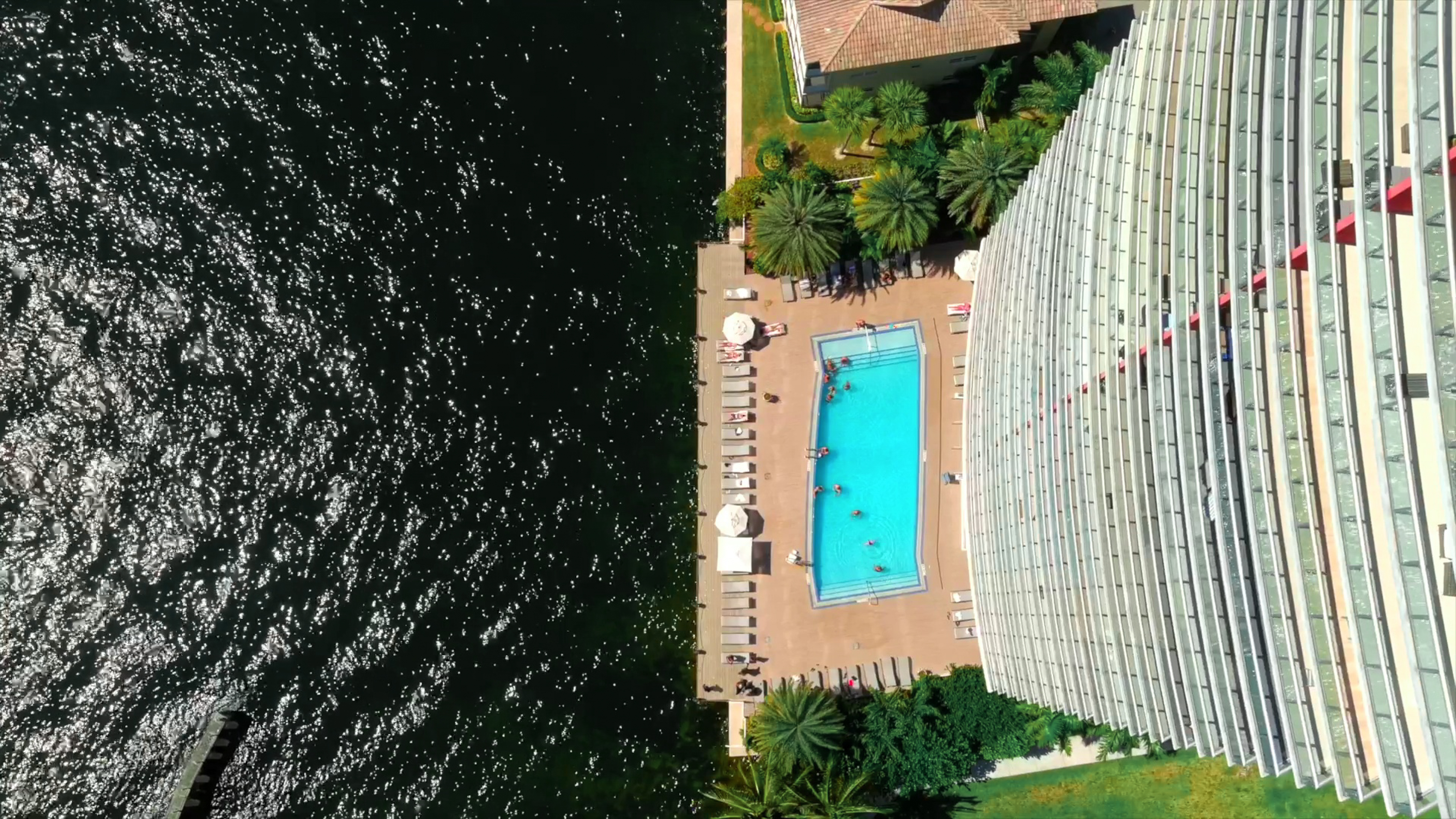  2602 E Hallandale Beach Blvd, Hallandale Beach, FL, 33009 - 物件實景