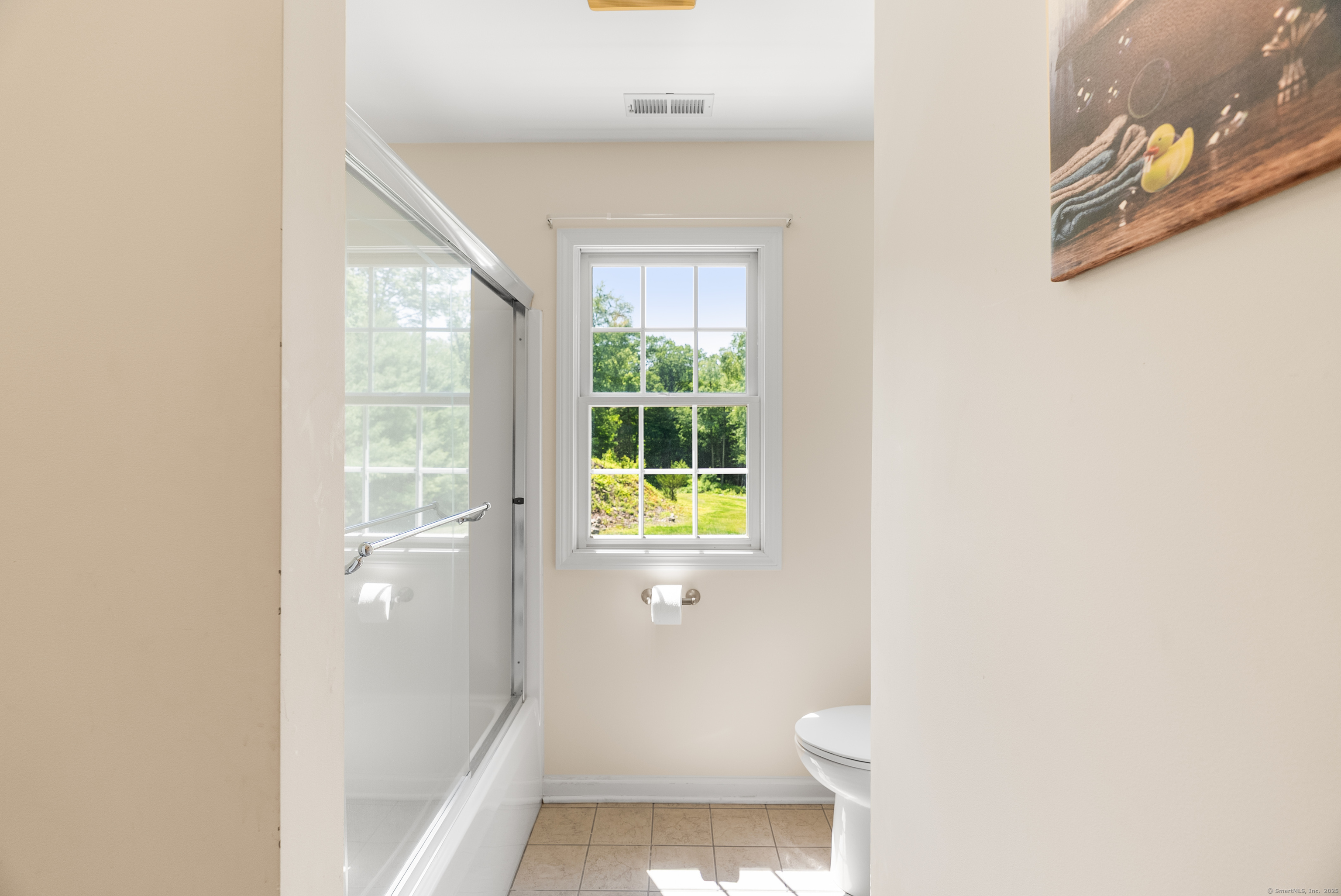 Newtown, Connecticut, 06470, United States, 4 Bedrooms Bedrooms, ,4 BathroomsBathrooms,Residential,For Sale,1847487