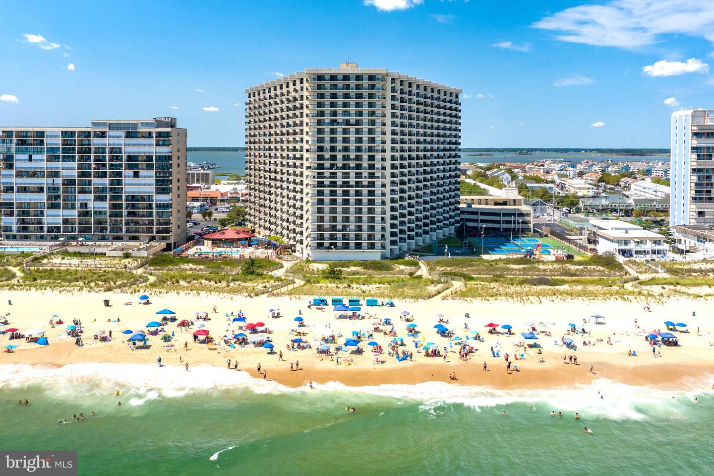 Ocean City, Maryland, 21842, United States, 2 Bedrooms Bedrooms, ,2 BathroomsBathrooms,Residential,For Sale,1956111