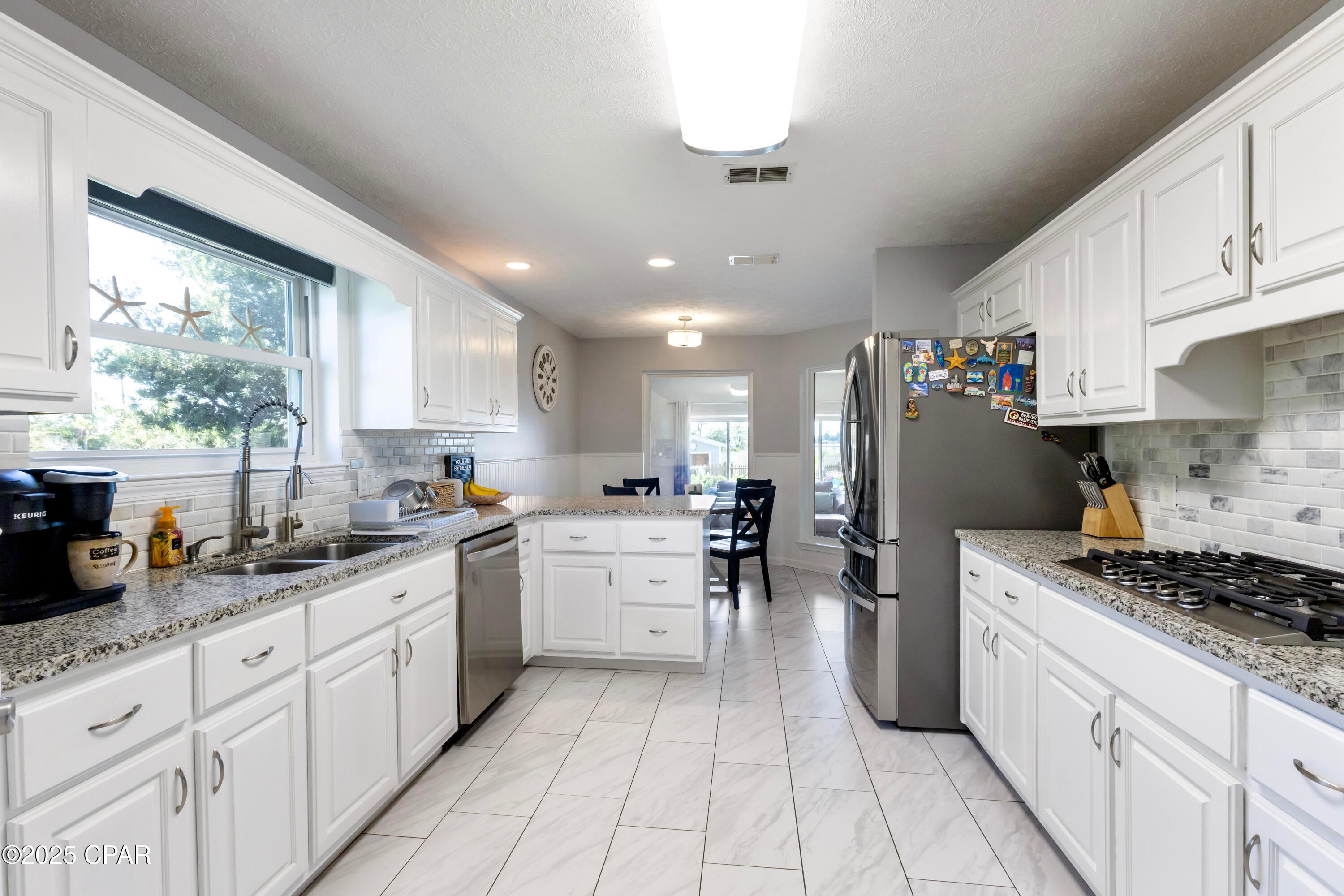 Panama City, Florida, 32404, United States, 3 Bedrooms Bedrooms, ,3 BathroomsBathrooms,Residential,For Sale,1983349