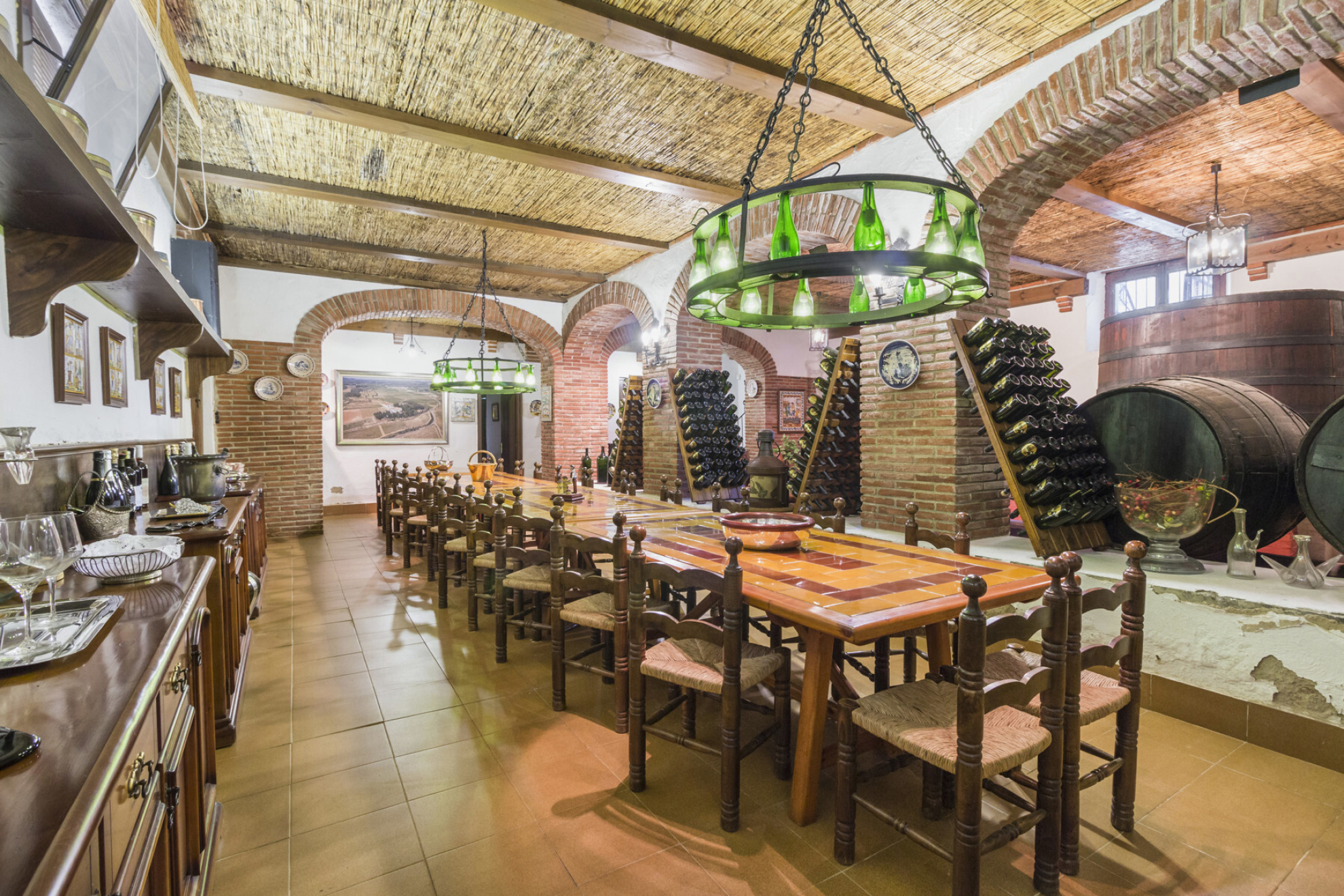  Historic Winery Estate with Vineyards in Penedes for Sale. - 物件實景
