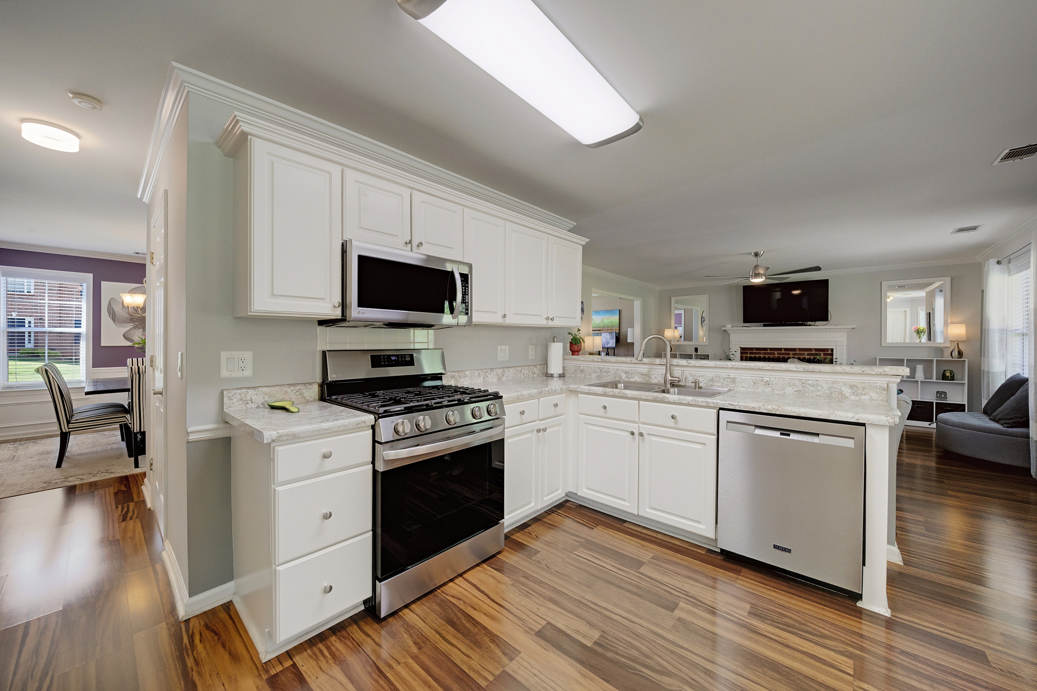  Beautifully Maintained Residence in Sought-After Berkshire - 物件實景