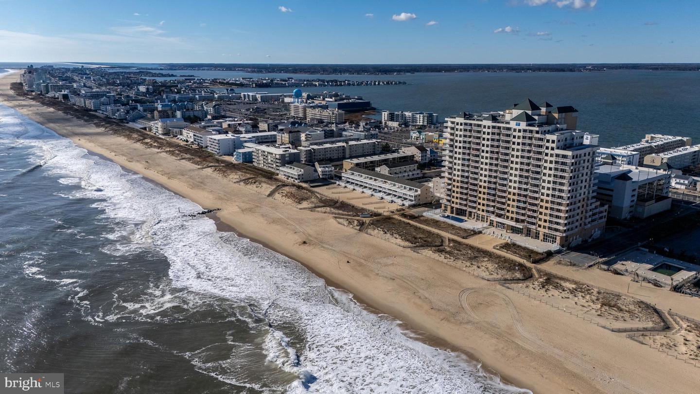 2 48th Street Unit 214, Ocean City, Maryland, 21842, United States, 3 Bedrooms Bedrooms, ,3 BathroomsBathrooms,Residential,For Sale,2 48th Street Unit 214,1676499