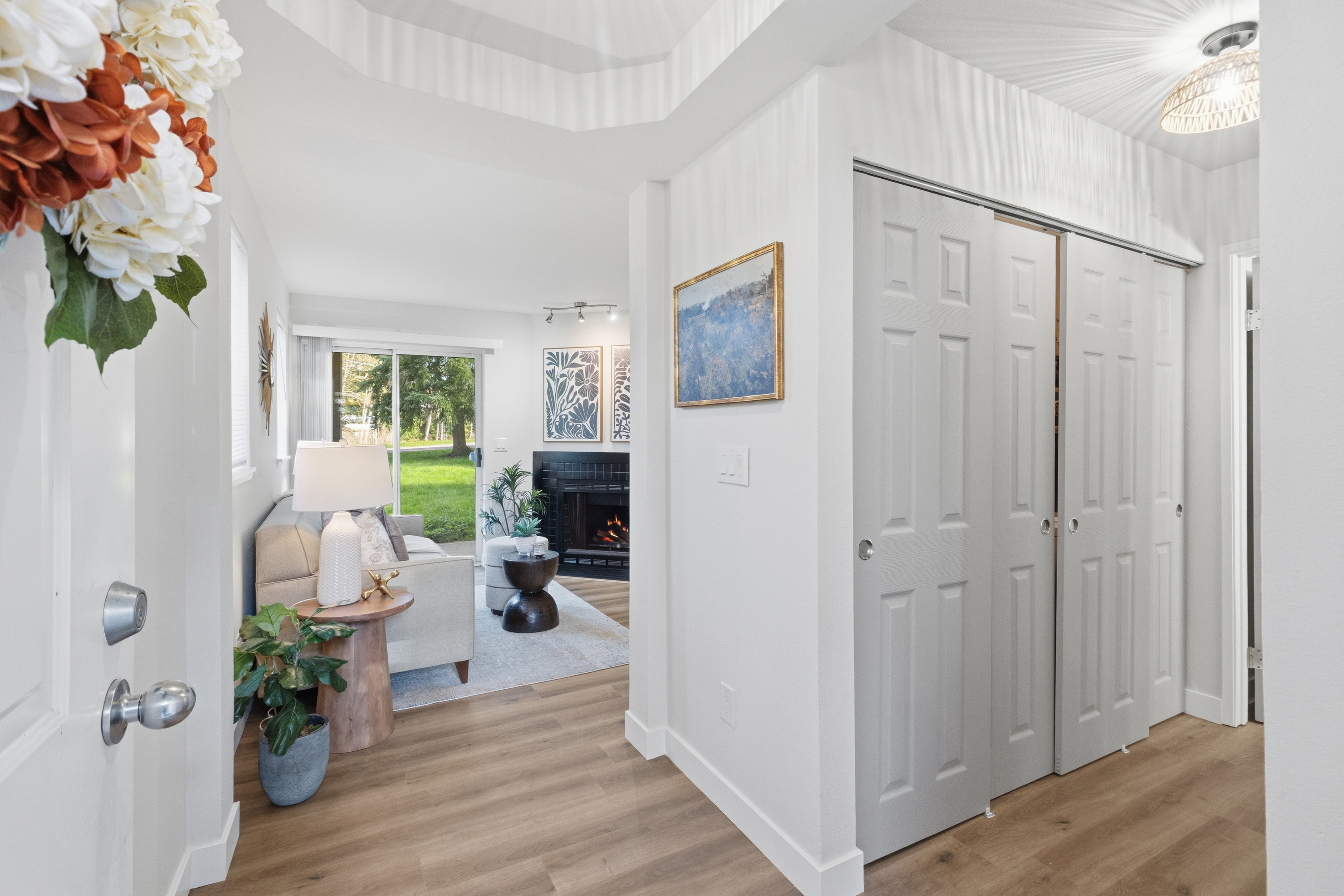  Stylish Harbour Pointe Condo - 物件實景