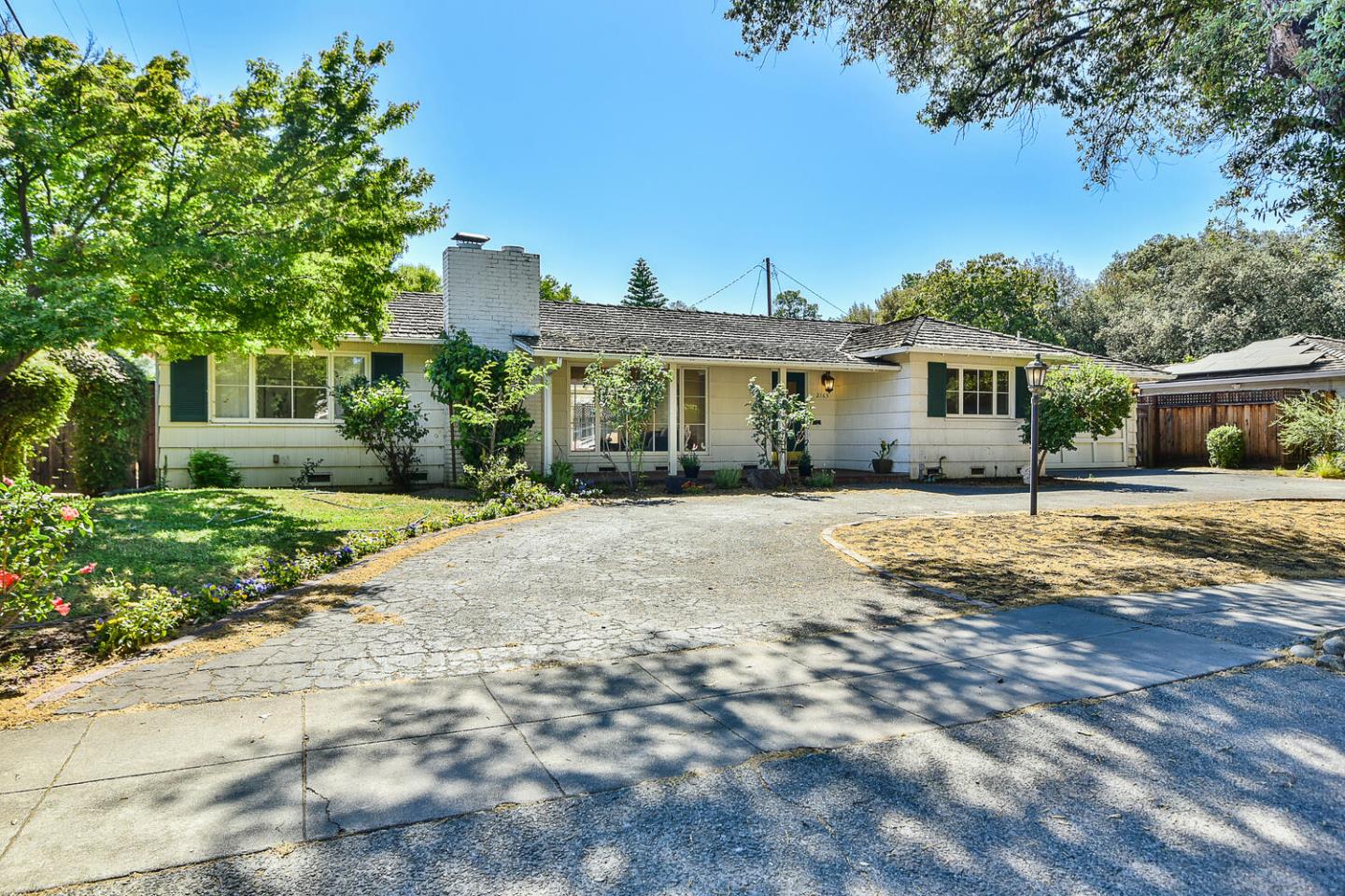 San Jose - Willow Glen, California, 95125, United States, 3 Bedrooms Bedrooms, ,2 BathroomsBathrooms,Residential,For Sale,1740132