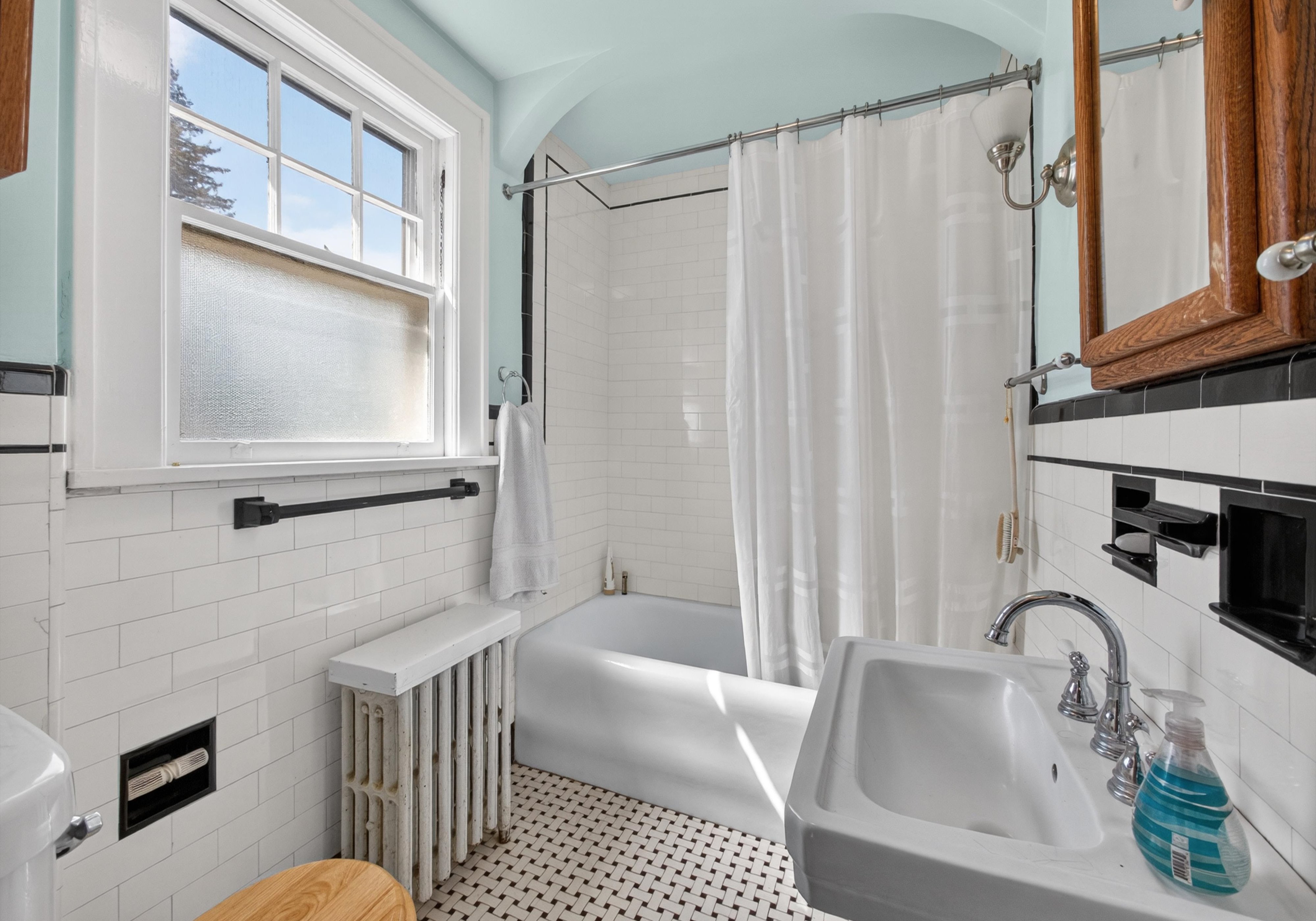  108 Summit Avenue - 物件實景