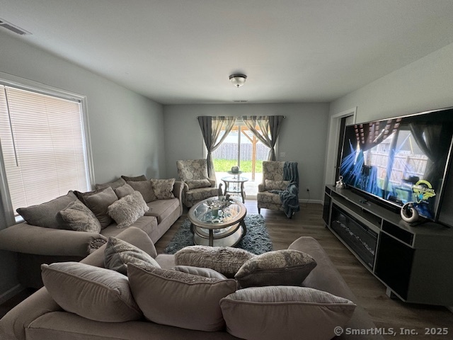 West Haven, Connecticut, 06516, United States, 5 Bedrooms Bedrooms, ,3 BathroomsBathrooms,Residential,For Sale,1918382
