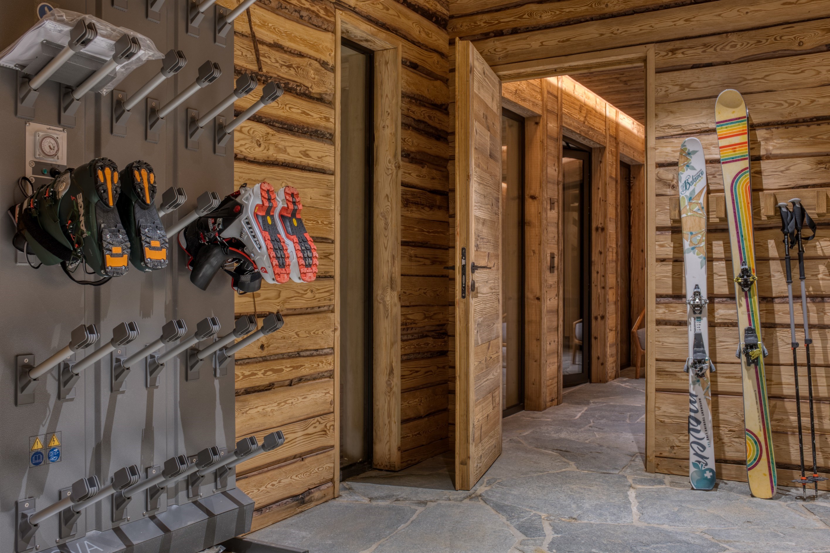  Chalet Louisa - Traditional alpine chalet at Mont d