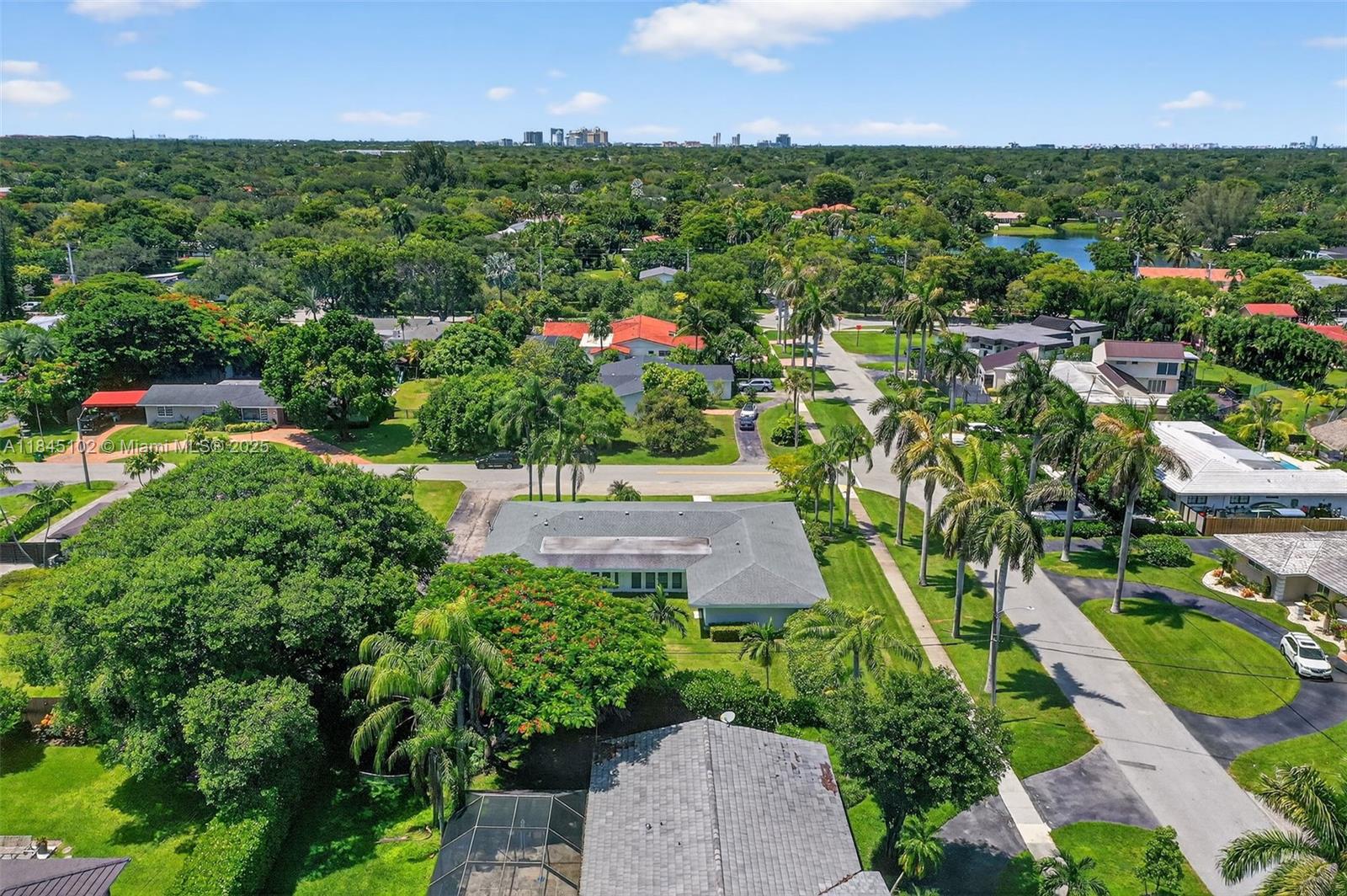 Palmetto Bay, Florida, 33158, United States, 4 Bedrooms Bedrooms, ,4 BathroomsBathrooms,Residential,For Sale,1900874