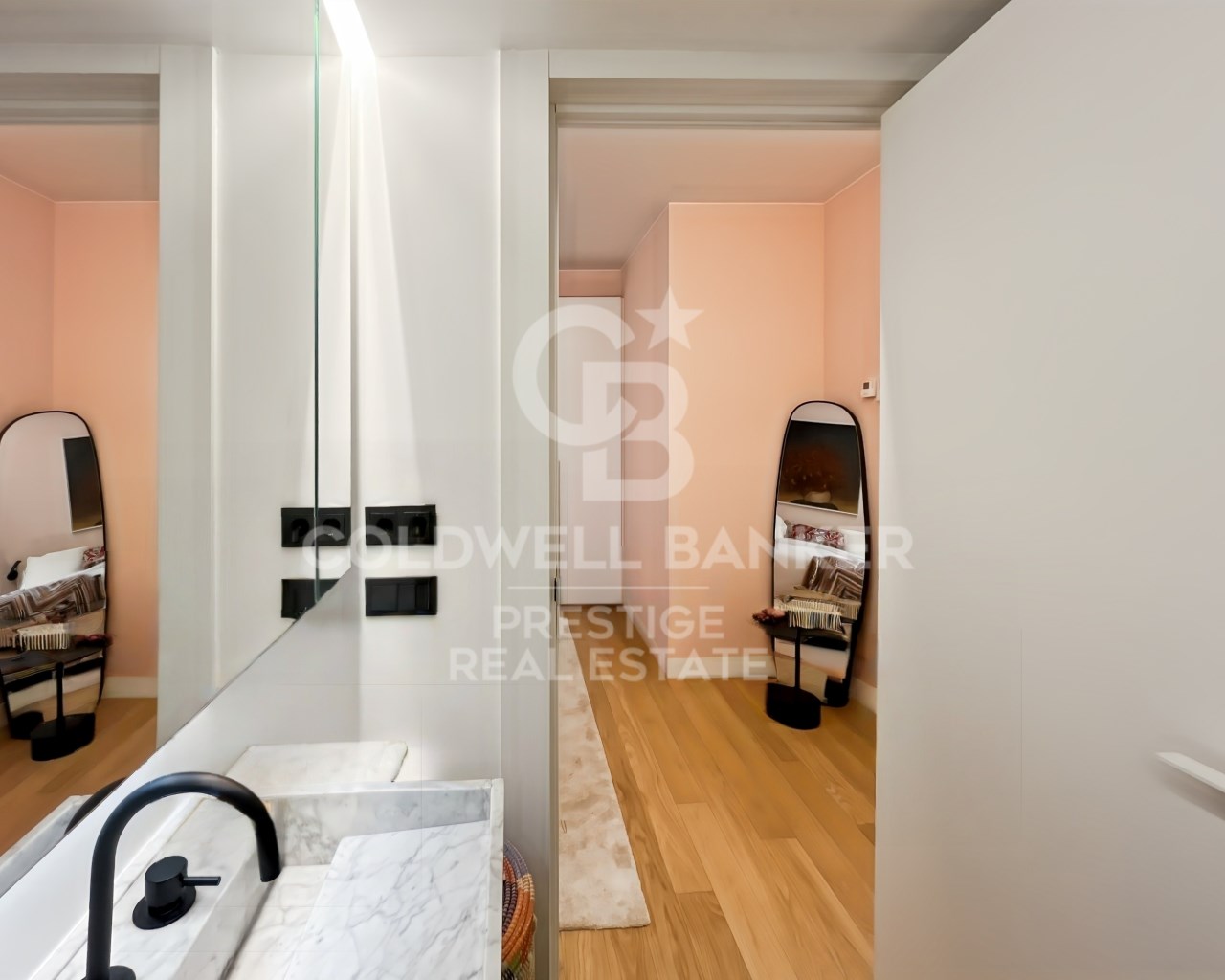 Barcelona, Catalonia, ES, 2 Bedrooms Bedrooms, ,3 BathroomsBathrooms,Residential,For Sale,1988034