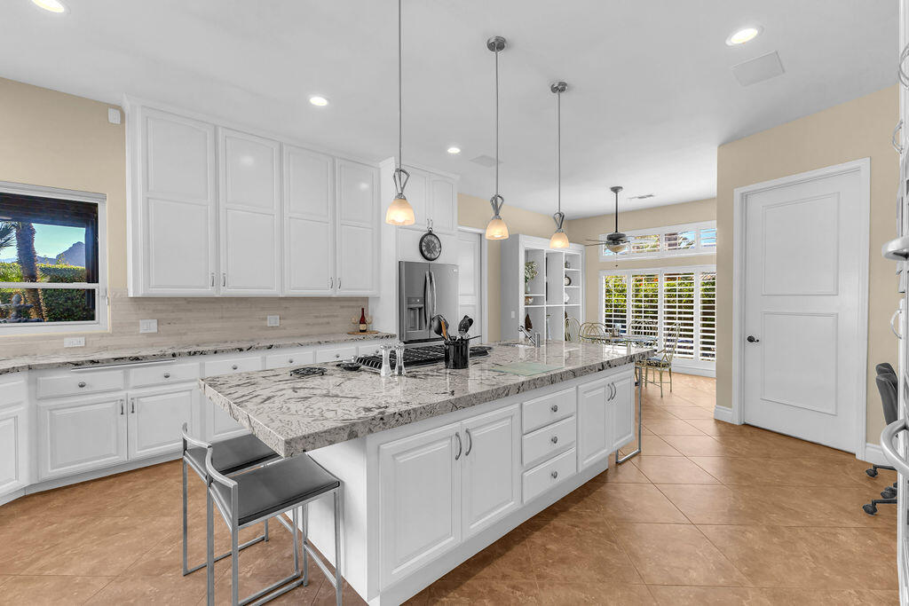 La Quinta, California, 92253, United States, 4 Bedrooms Bedrooms, ,2 BathroomsBathrooms,Residential,For Sale,1987635