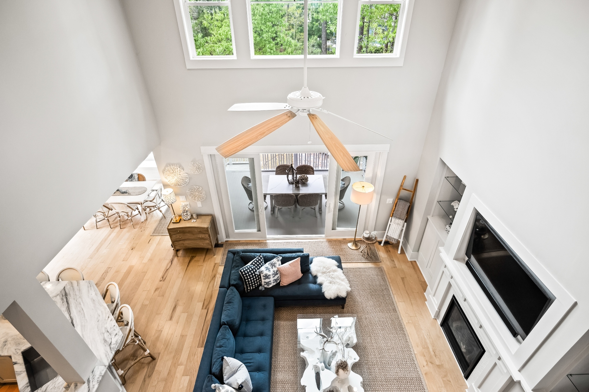  2120 Malcolm Road - 物件實景