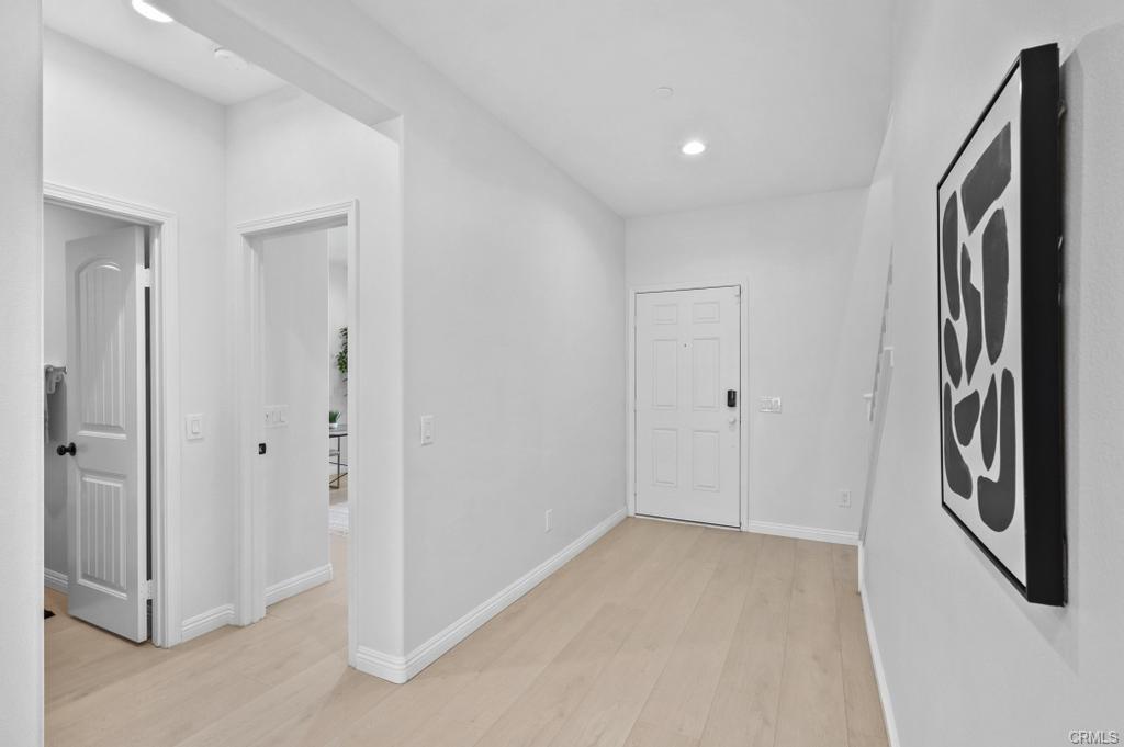 Lake Elsinore, California, 92530, United States, 4 Bedrooms Bedrooms, ,3 BathroomsBathrooms,Residential,For Sale,1942705