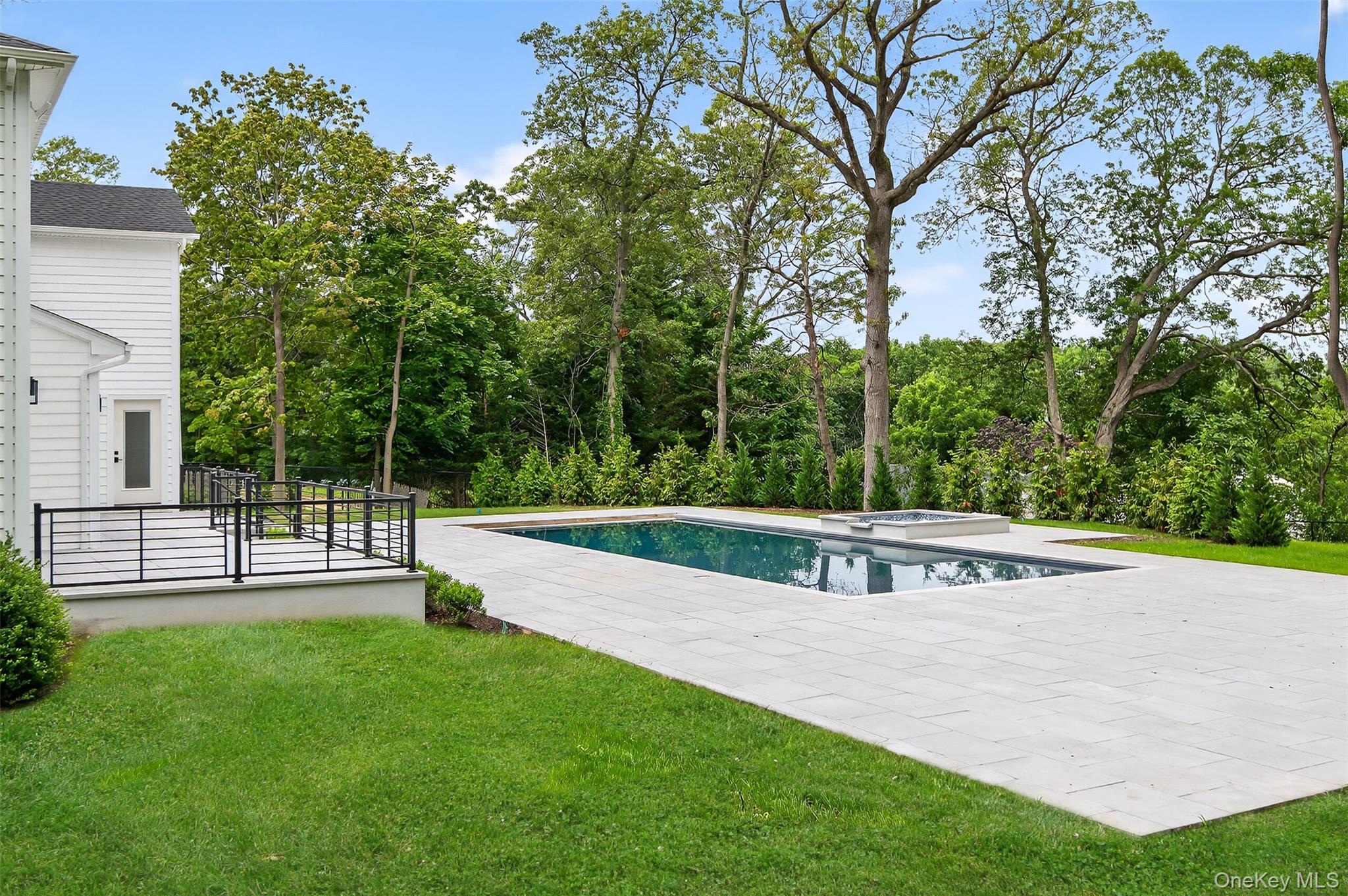  32 Pine Road, Syosset, NY, 11791 - 物件實景