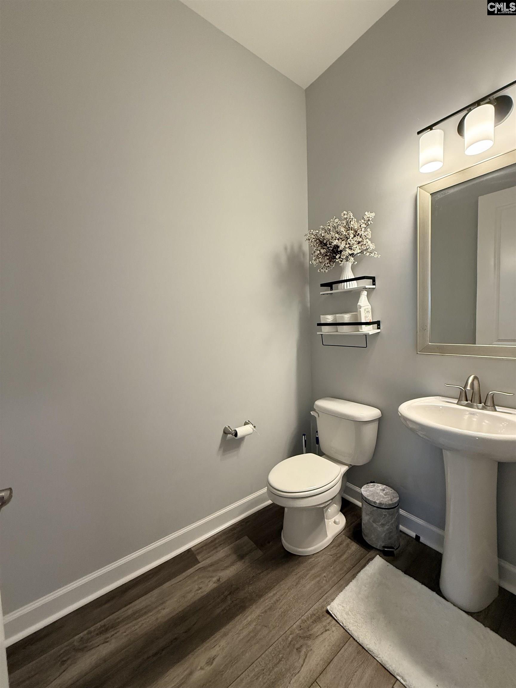 Chapin, South Carolina, 29036, United States, 5 Bedrooms Bedrooms, ,4 BathroomsBathrooms,Residential,For Sale,1984987