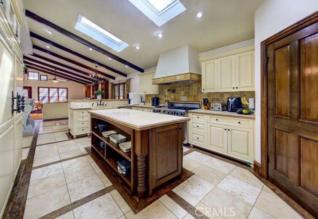 La Habra Heights, California, 90631, United States, 5 Bedrooms Bedrooms, ,4 BathroomsBathrooms,Residential,For Sale,1914300