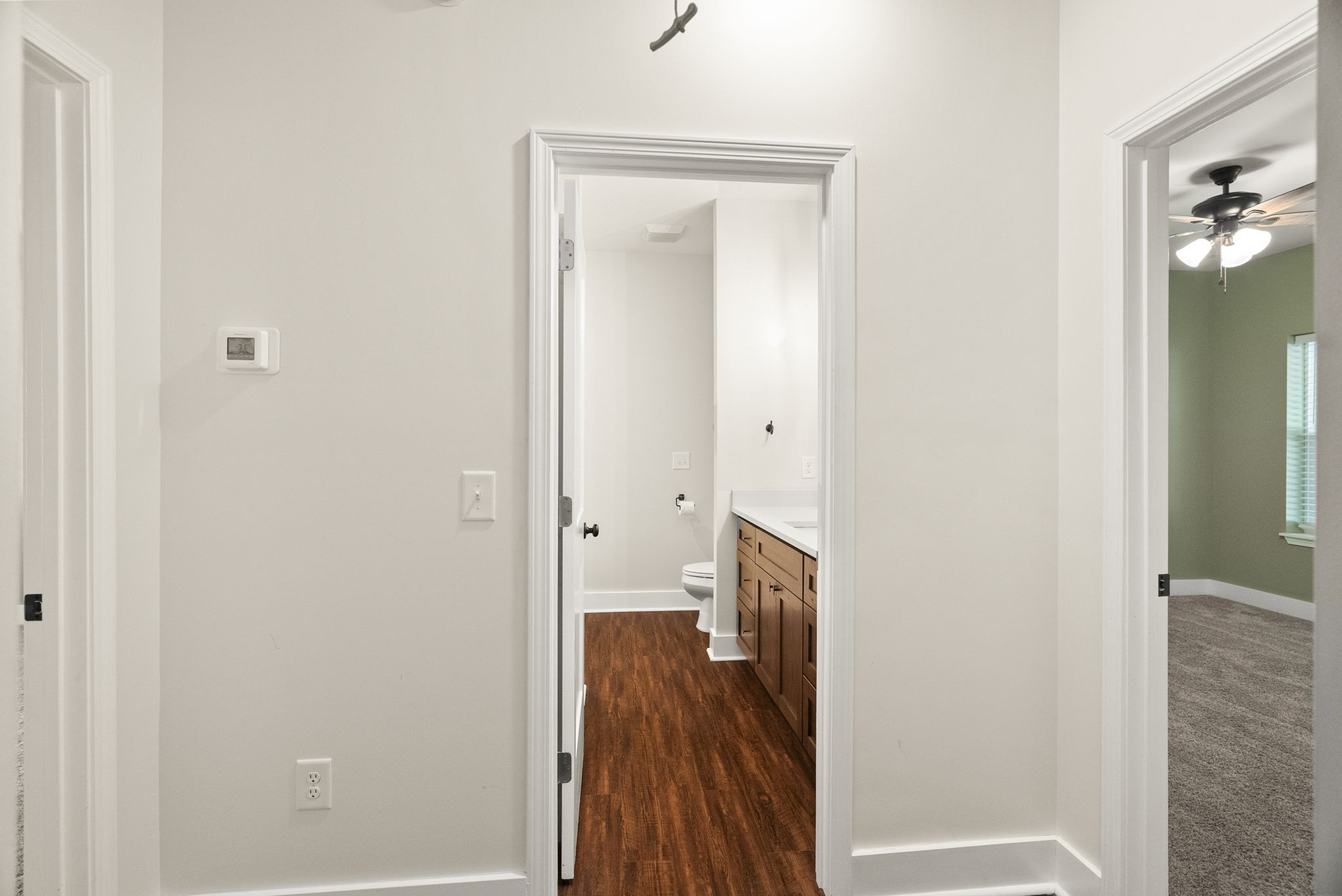 Cedar Hill, Tennessee, 37032, United States, 3 Bedrooms Bedrooms, ,2 BathroomsBathrooms,Residential,For Sale,1981088