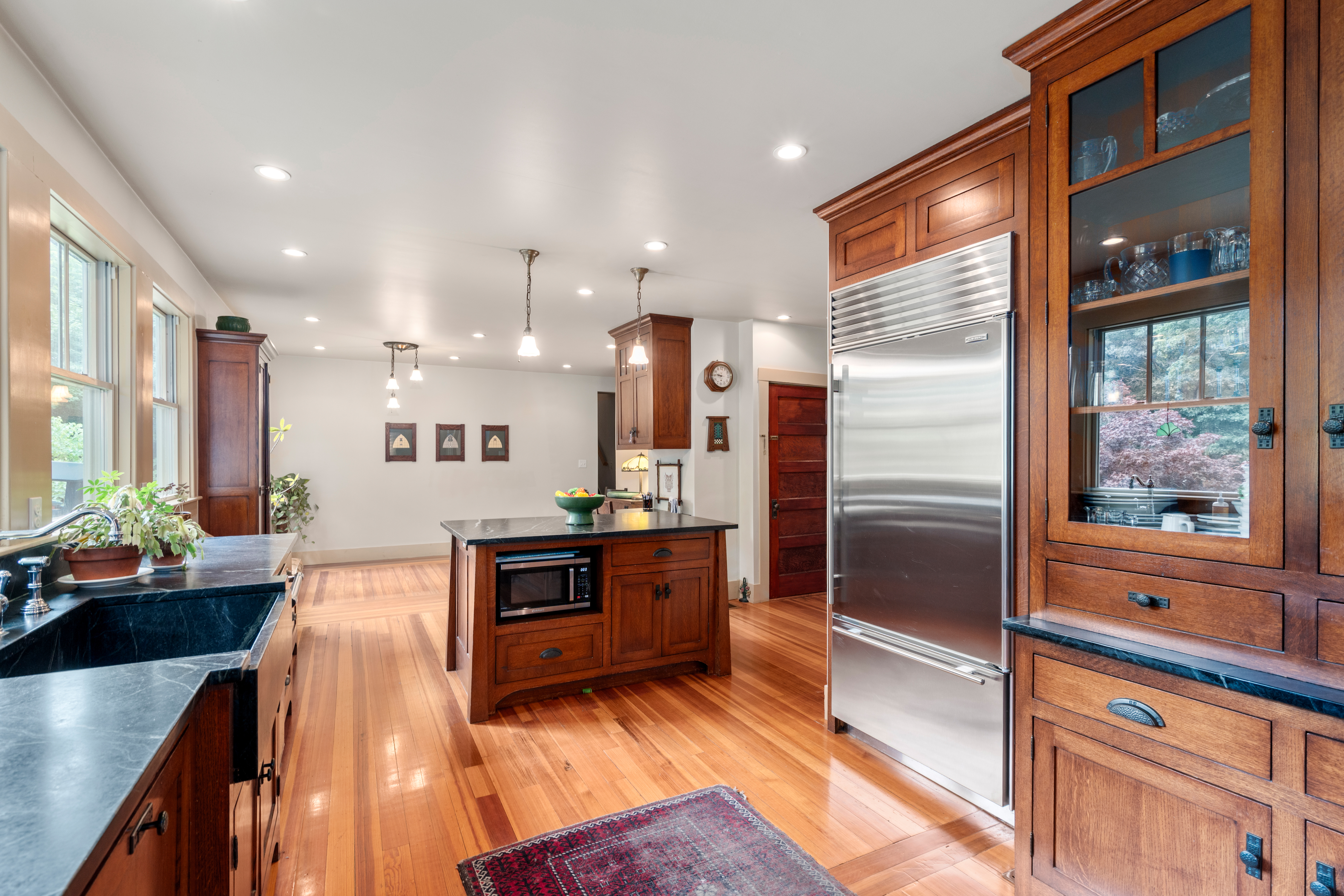  18 Shears Street, Wrentham, MA, 02093 - 物件實景
