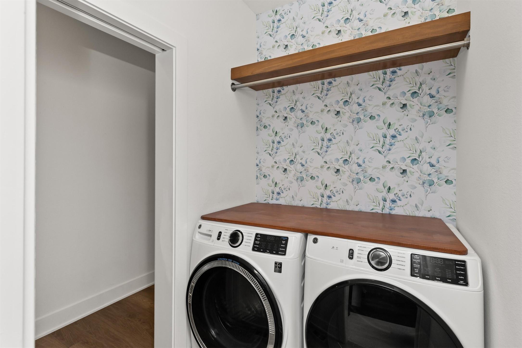 Waukee, Iowa, 50263, United States, 4 Bedrooms Bedrooms, ,3 BathroomsBathrooms,Residential,For Sale,1979913