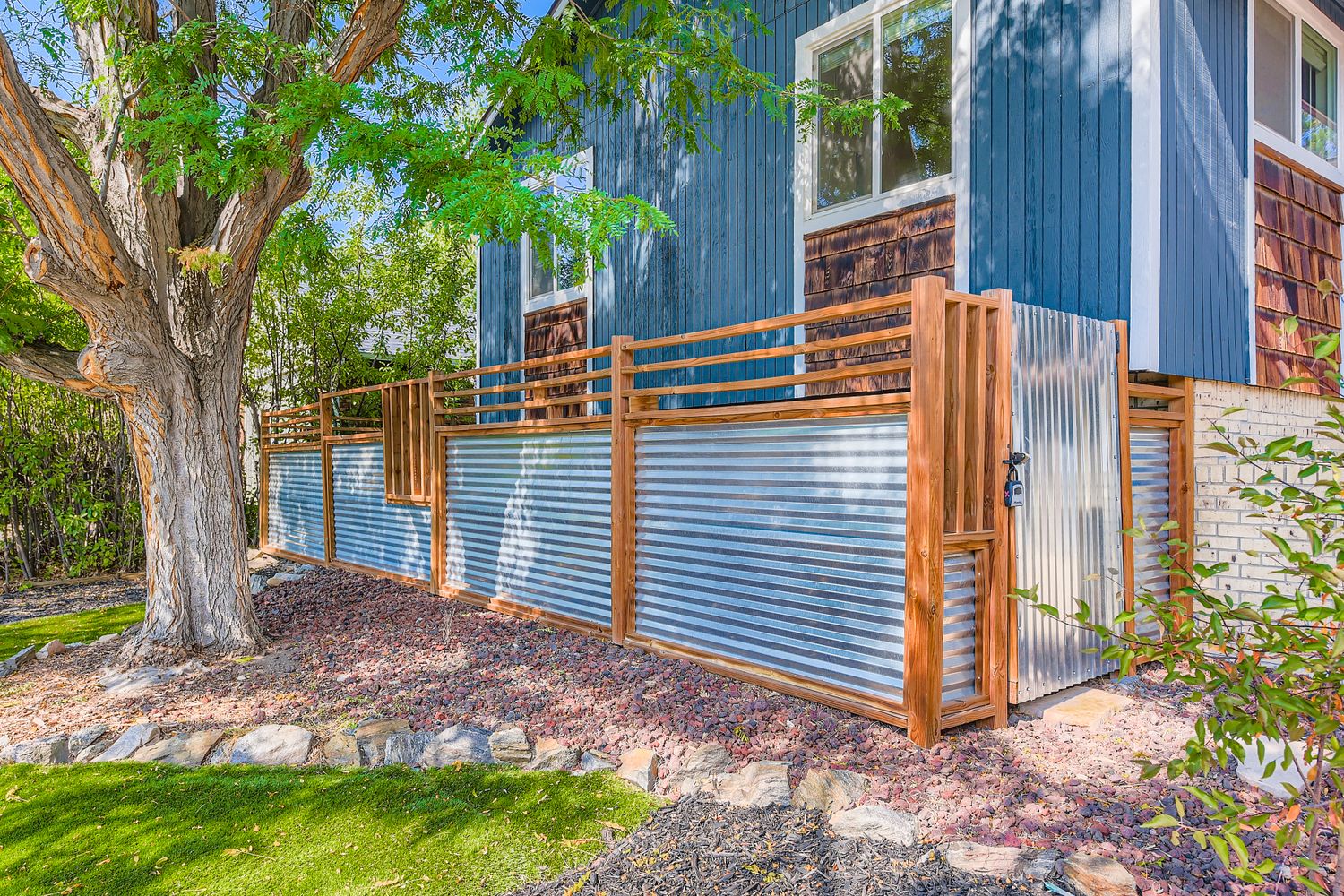 Littleton, Colorado, 80128, United States, 3 Bedrooms Bedrooms, ,Residential,For Sale,1937814