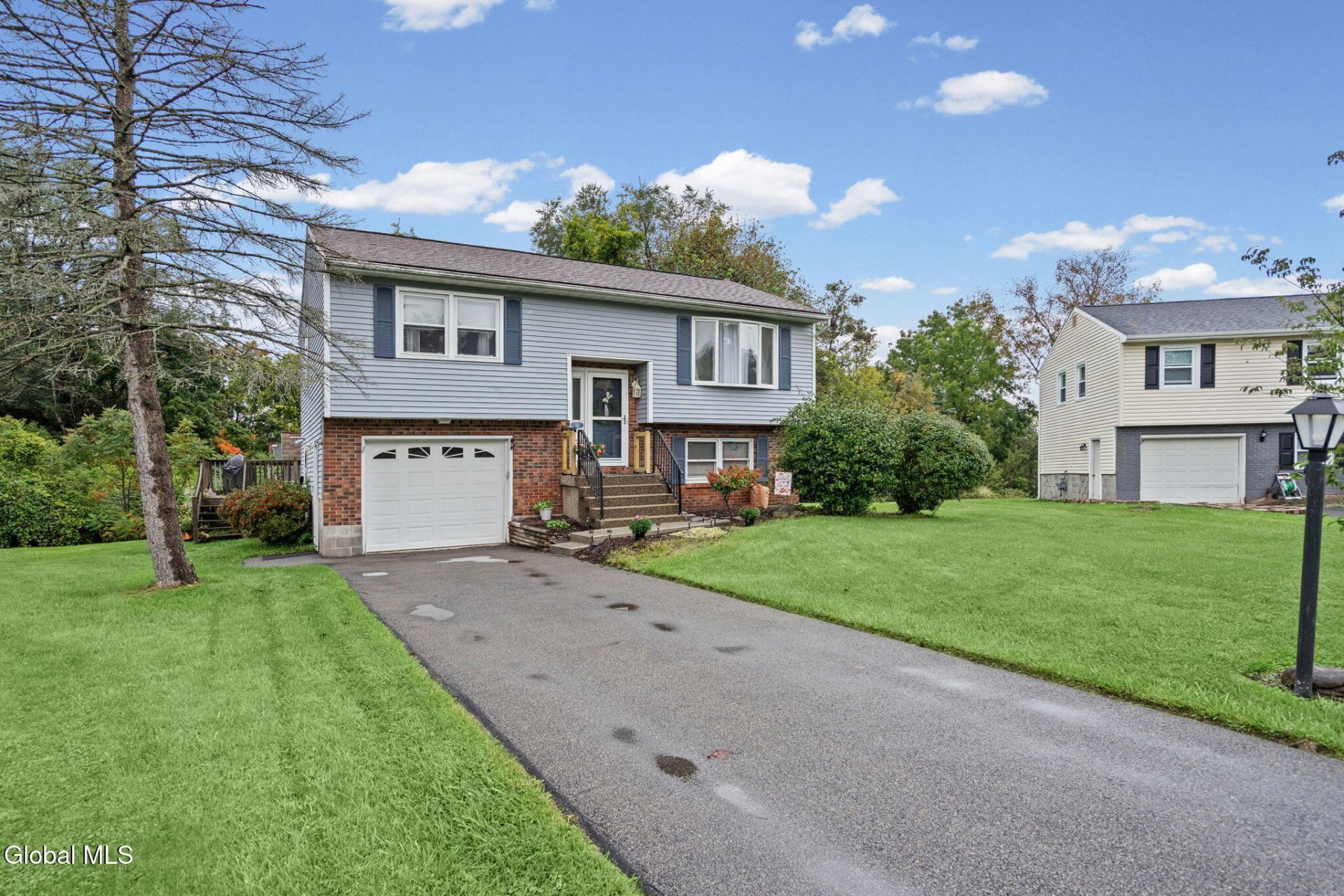 Andree Ct, Schenectady, NY 12309 #1