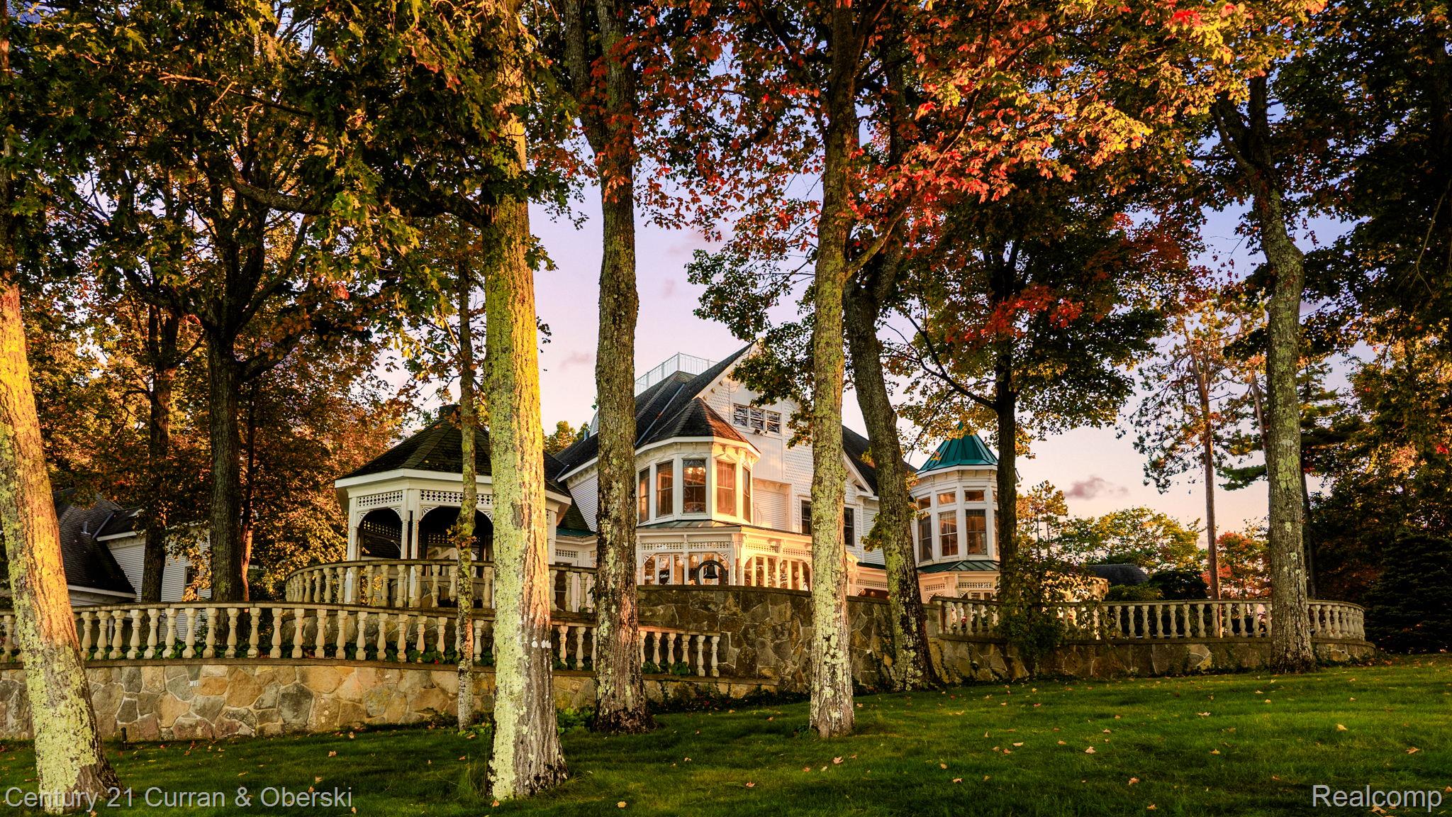 Mullett Township, Michigan, 49749, United States, 10 Bedrooms Bedrooms, ,14 BathroomsBathrooms,Residential,For Sale,1987359