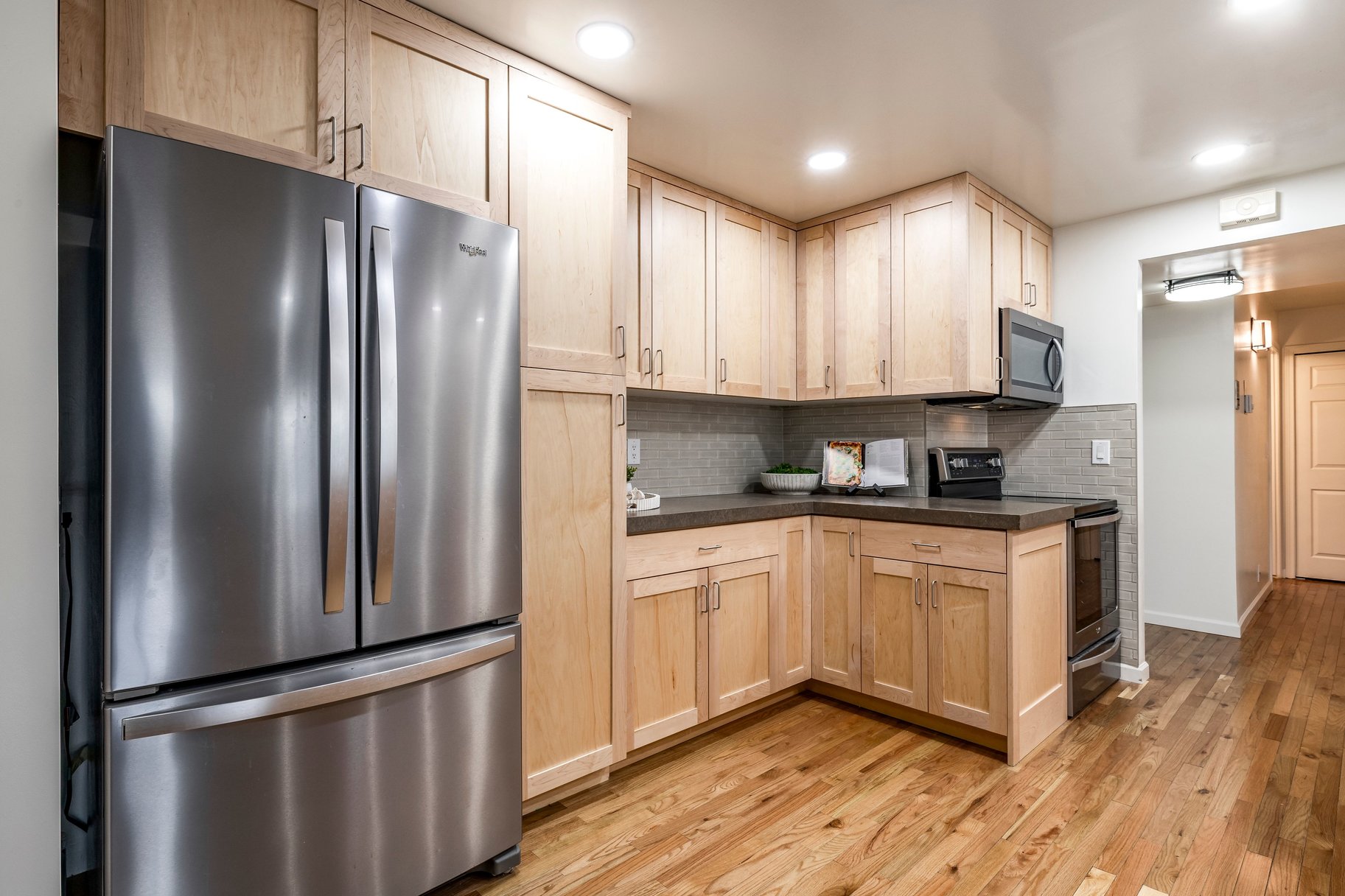  Spacious Canyon Crest Condo with Sweeping Valley Views - 物件實景