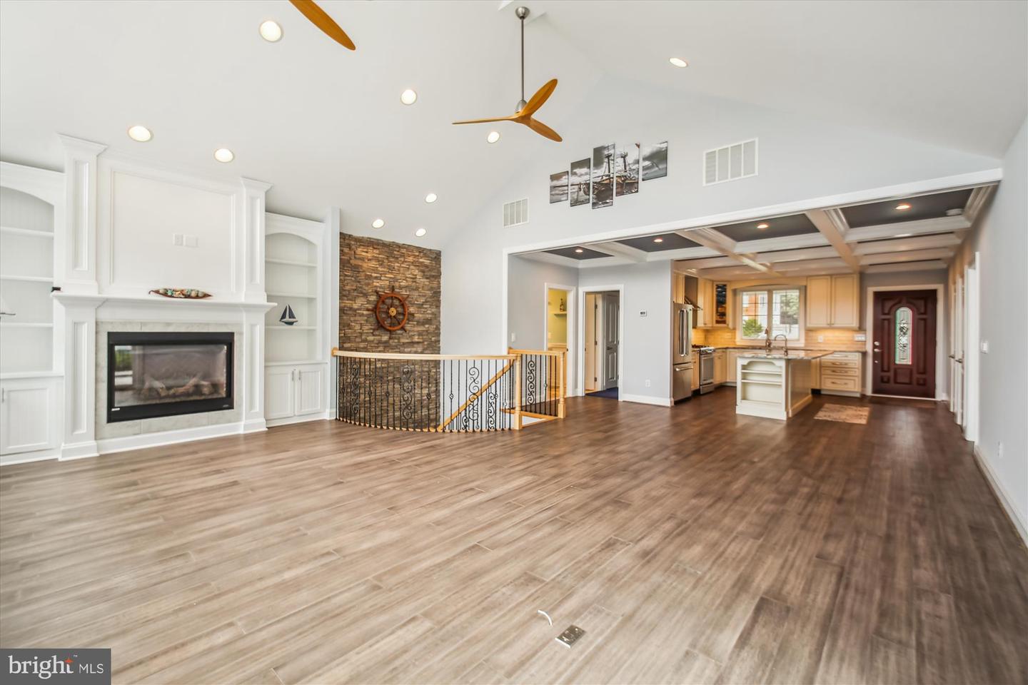 Glen Burnie, Maryland, 21060, United States, 2 Bedrooms Bedrooms, ,4 BathroomsBathrooms,Residential,For Sale,1867358