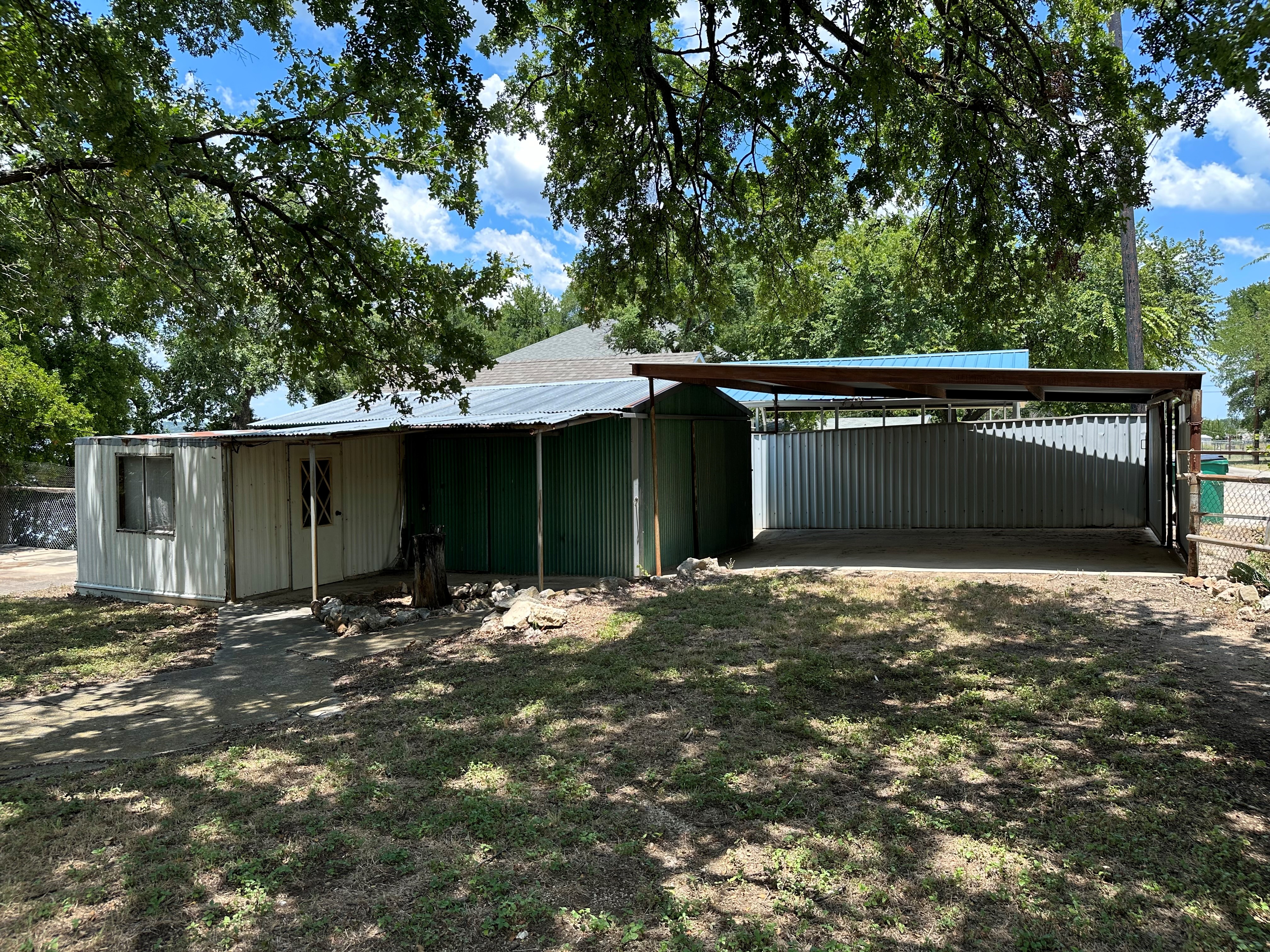 Bridgeport, Texas, 76426, United States, 3 Bedrooms Bedrooms, ,1 BathroomBathrooms,Residential,For Sale,1880460