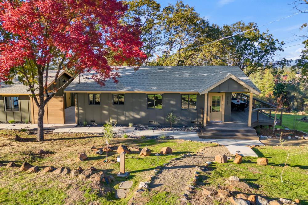 Shingle Springs, California, 95682, United States, 3 Bedrooms Bedrooms, ,2 BathroomsBathrooms,Residential,For Sale,1997348