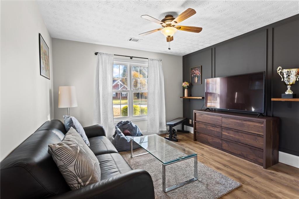 Dacula, Georgia, 30019, United States, 5 Bedrooms Bedrooms, ,4 BathroomsBathrooms,Residential,For Sale,1990423