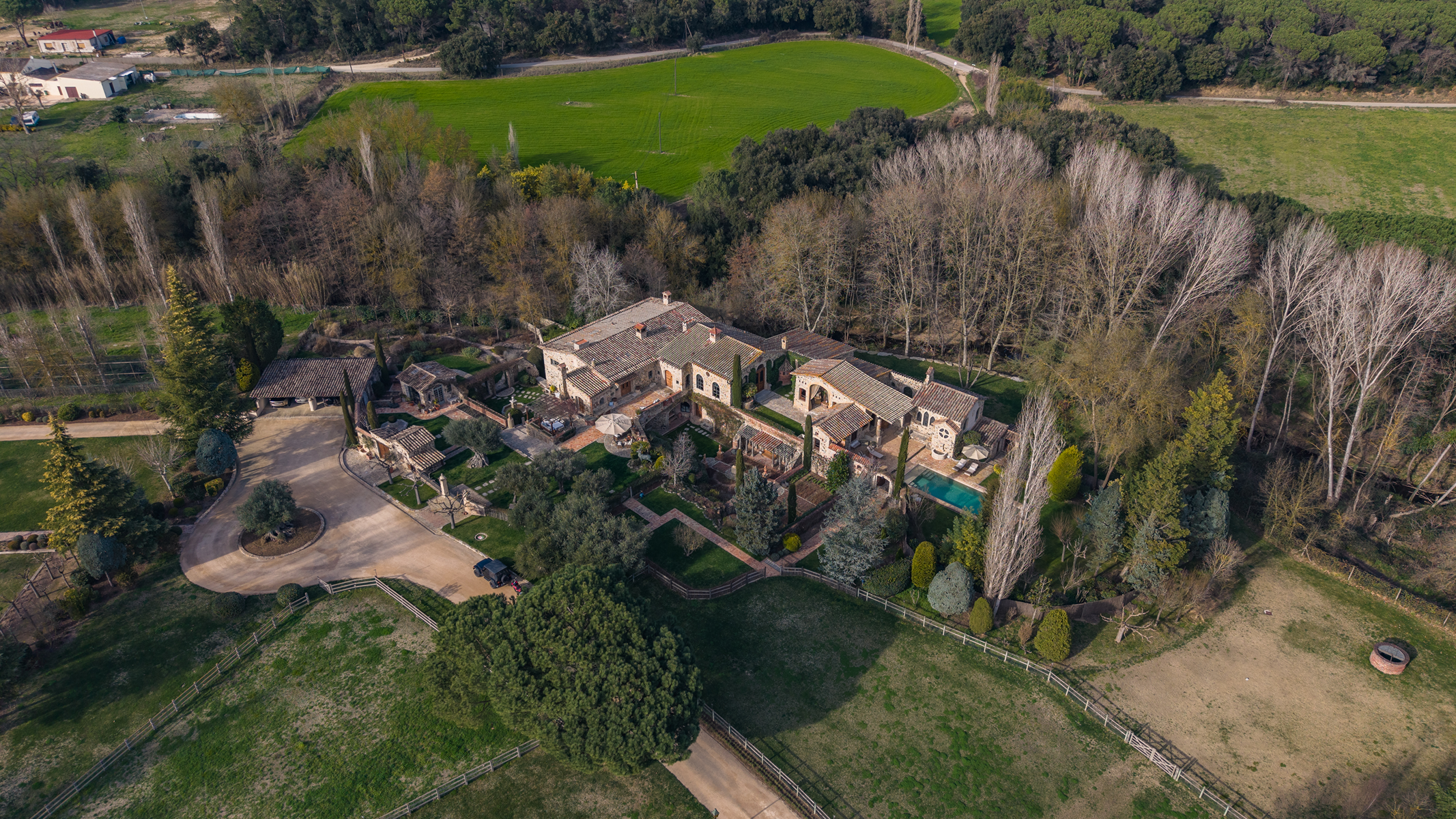  Exclusive estate with large land, near Girona and the Costa Brava - 物件實景