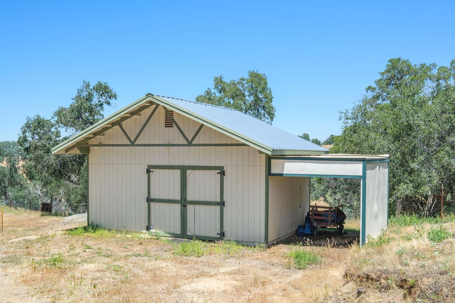 Raymond, California, 93653, United States, 3 Bedrooms Bedrooms, ,3 BathroomsBathrooms,Residential,For Sale,2048178