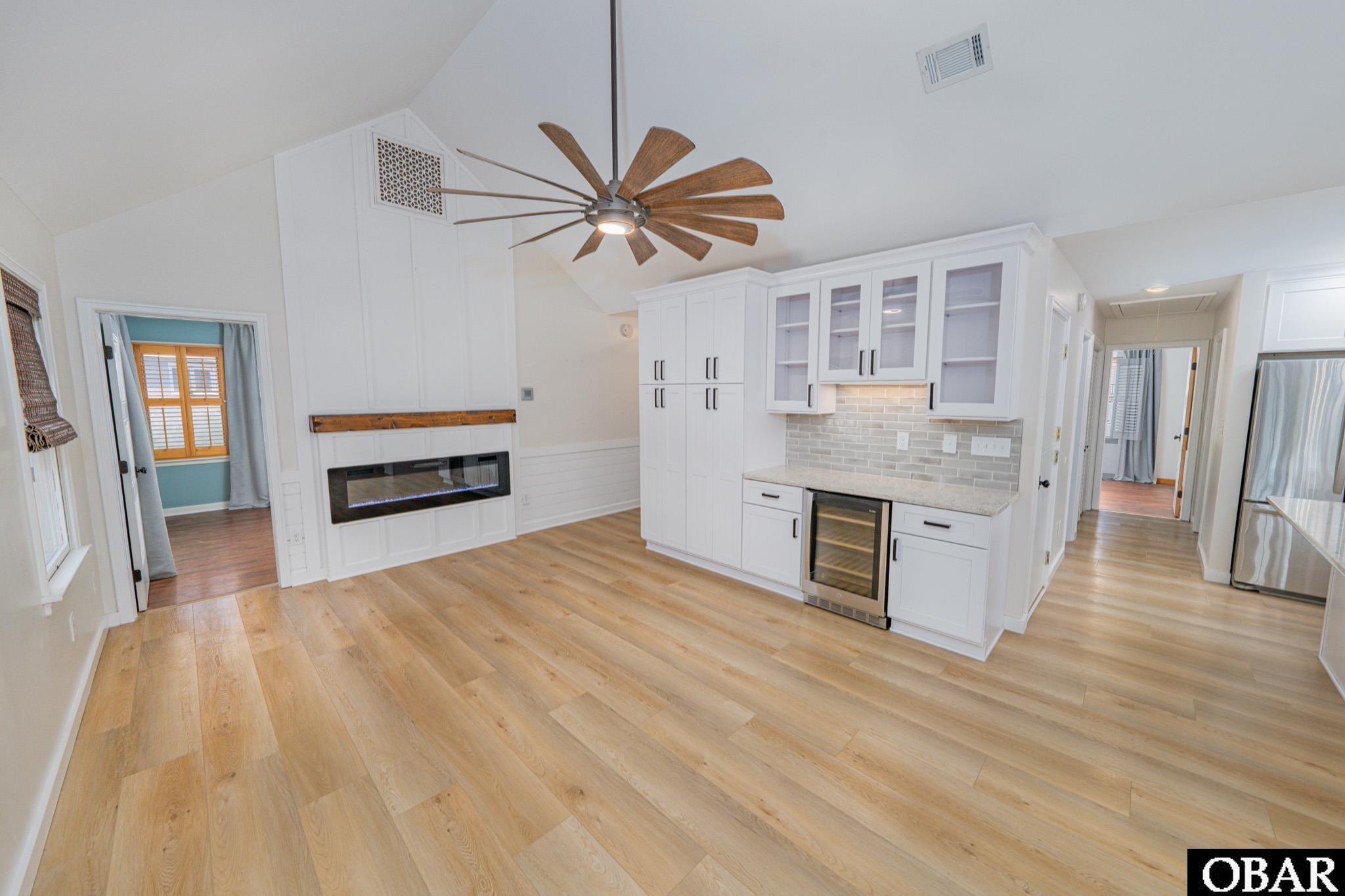 Kitty Hawk, North Carolina, 27949, United States, 3 Bedrooms Bedrooms, ,2 BathroomsBathrooms,Residential,For Sale,1907777