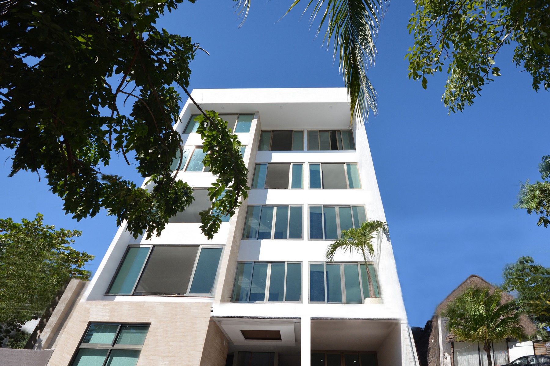  Boutique Building in Downtown Playa del Carmen - 物件實景