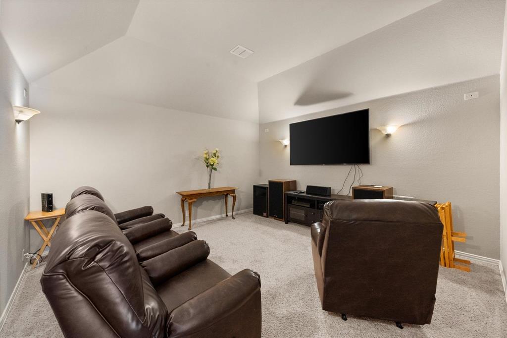 Grand Prairie, Texas, 75054, United States, 4 Bedrooms Bedrooms, ,3 BathroomsBathrooms,Residential,For Sale,1992930