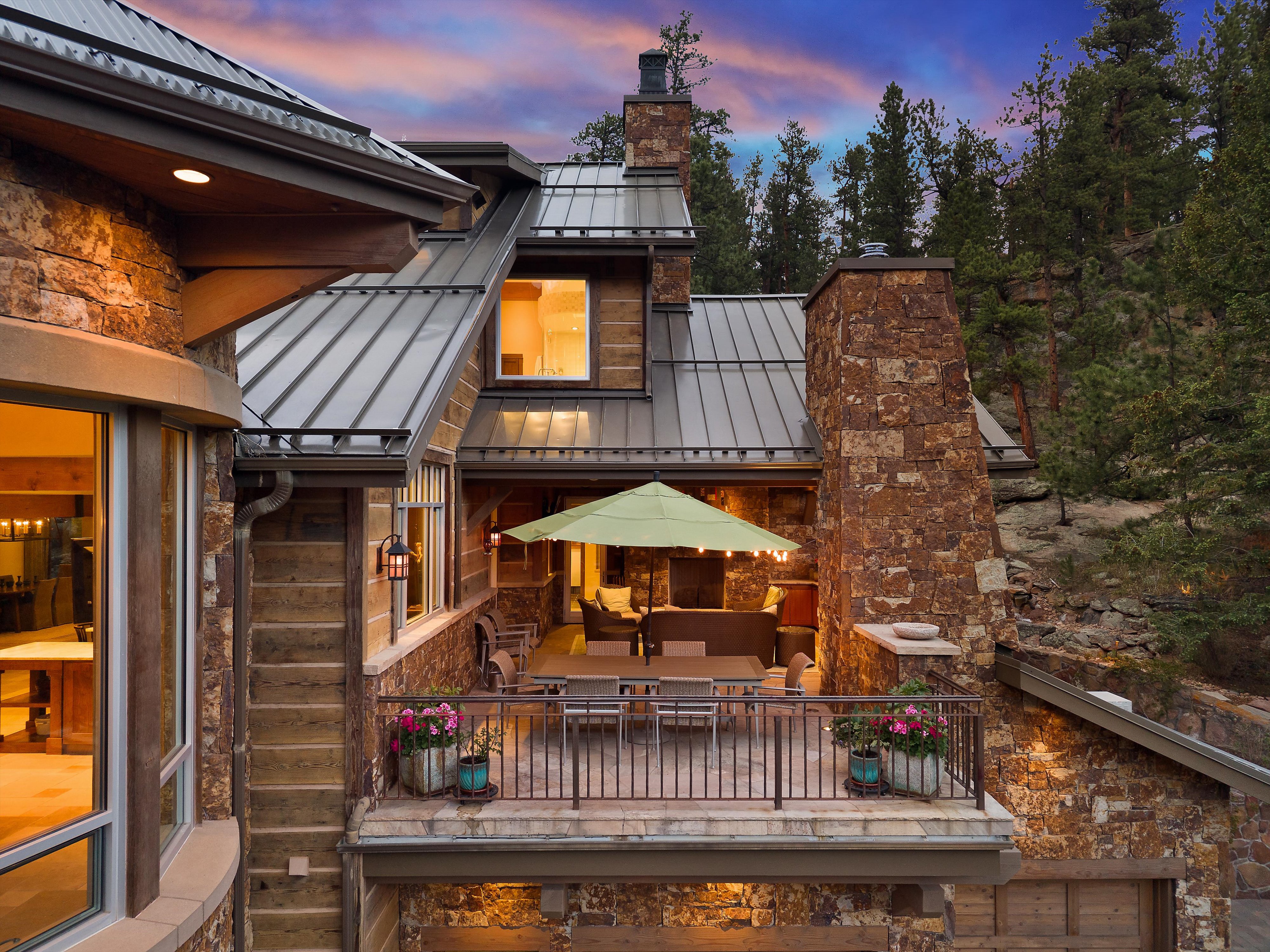  Luxury Mountain Estate in Celebrated Upper Bear Creek - 物件實景