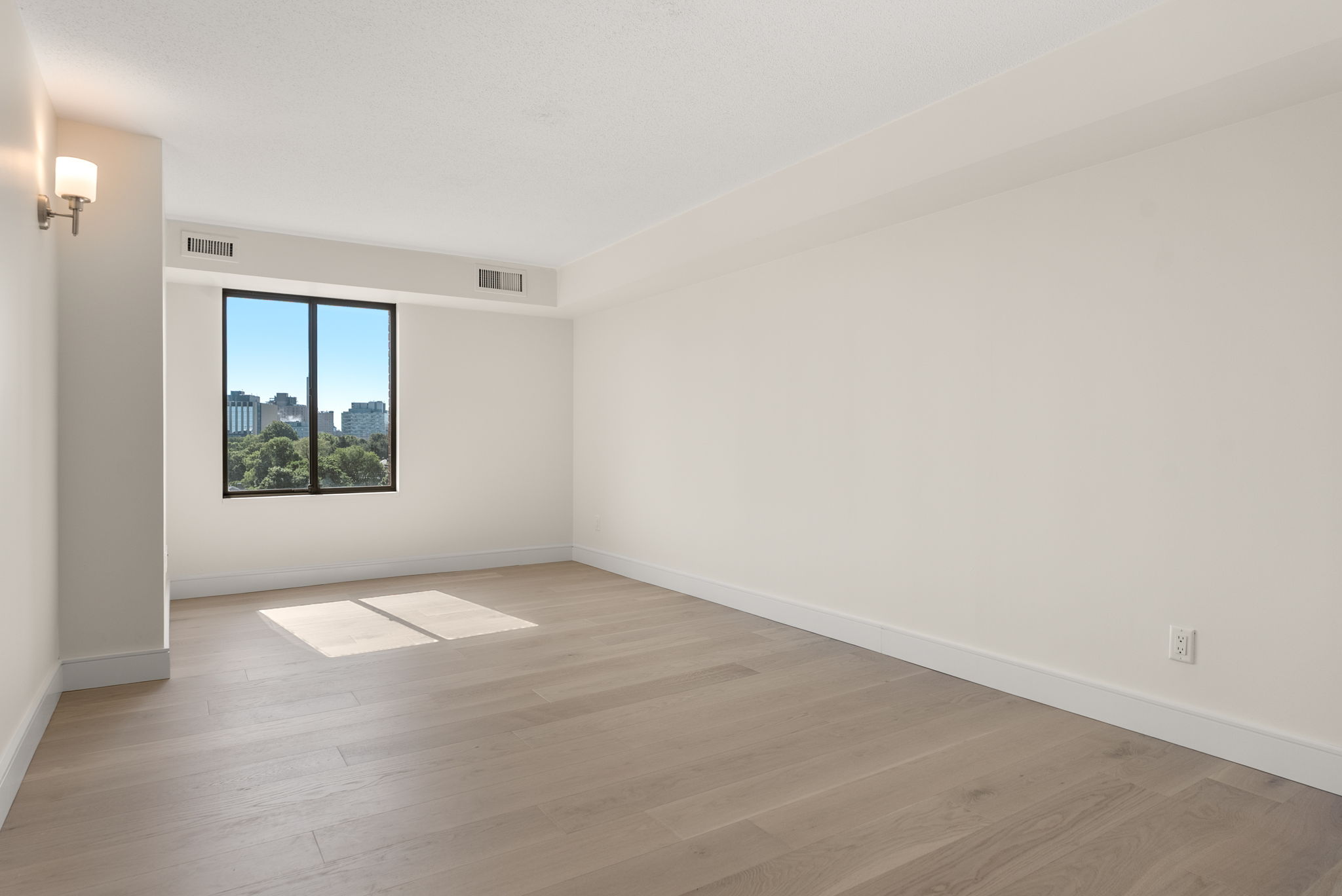  30 Stearns Road, Brookline, MA, 02446 - 物件實景