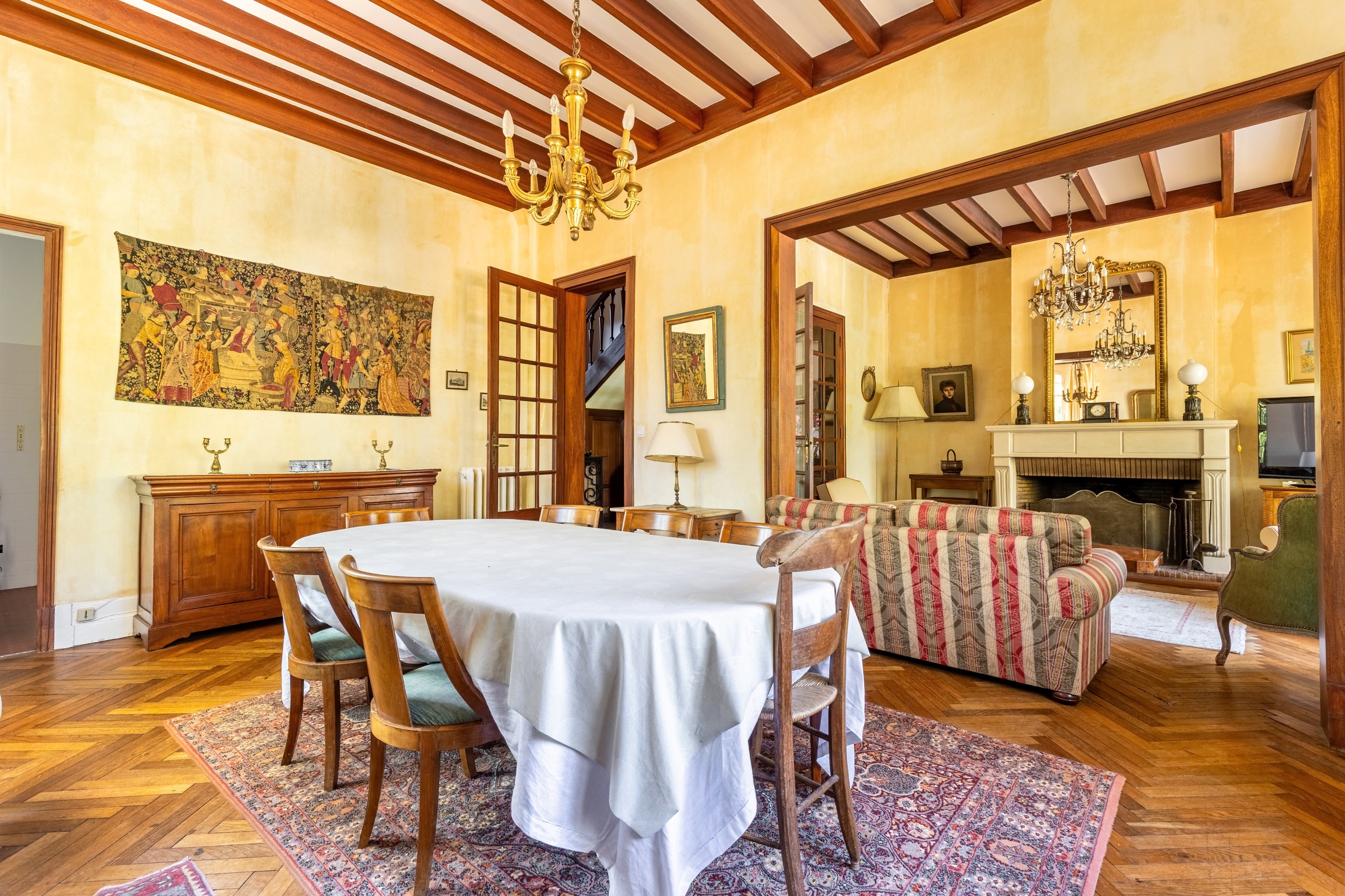  PARC PEREIRE – ELEGANT HISTORIC VILLA JUST 500 METRES FROM THE BEACH - 物件實景